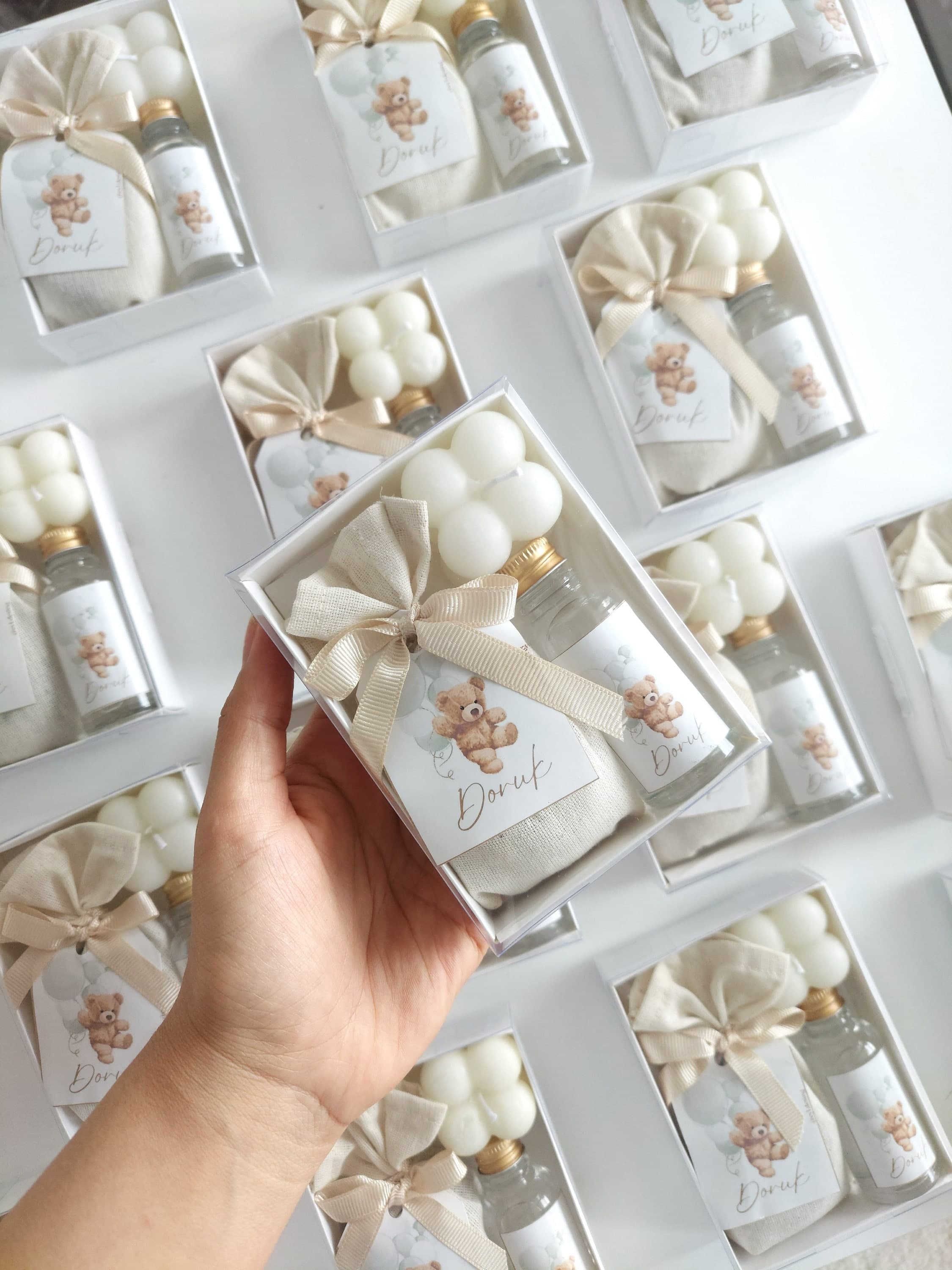 Personelized Wedding Favors, Baby Shower Gift, Baby Welcome Baby Gift, Lavender bags, Party gift bags