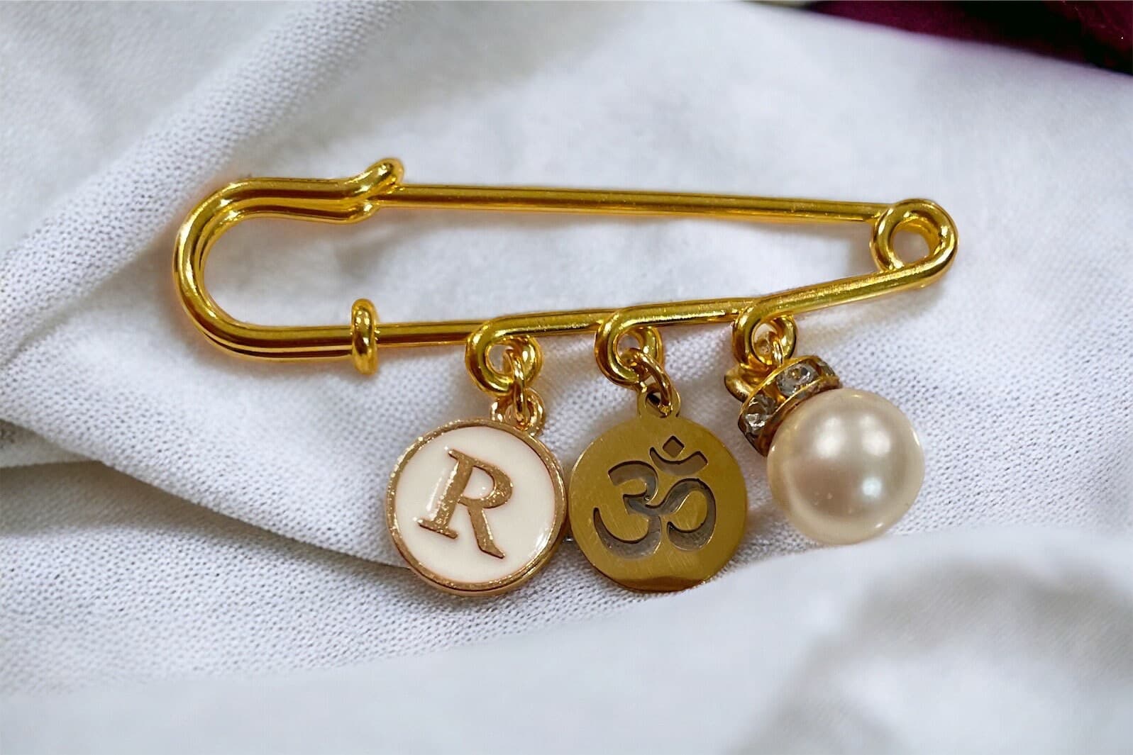 Personalized Baby Pin/Brooche, Om Charm (Hinduism), Name initial charm