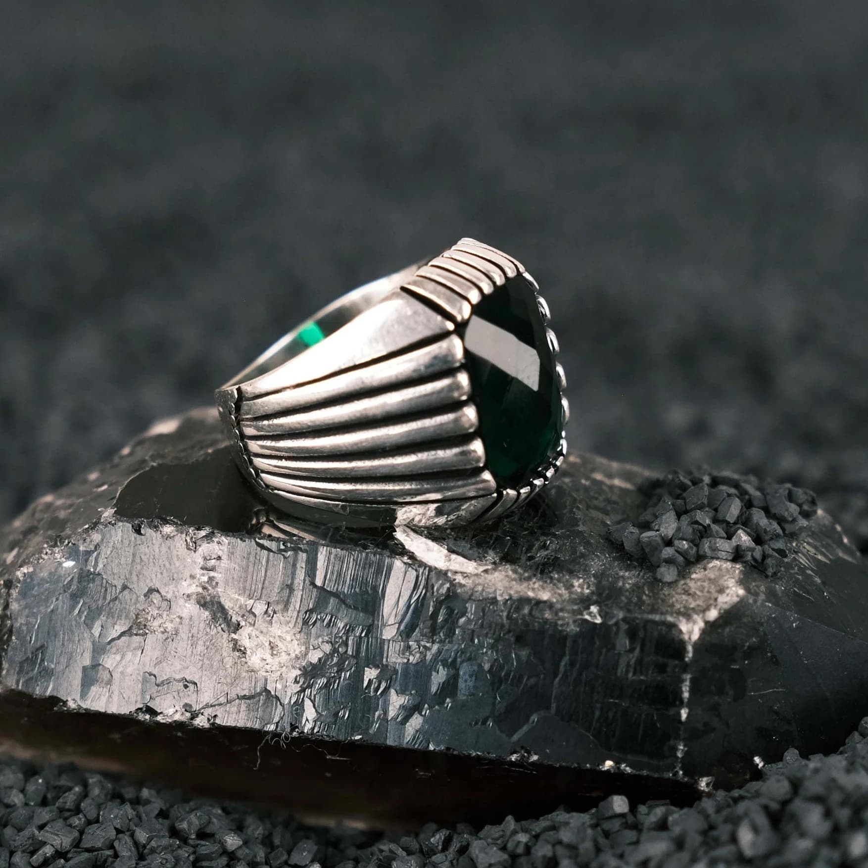Handmade 925 Sterling Silver Men's Ring: Emerald Green Stone, Christmas Gift