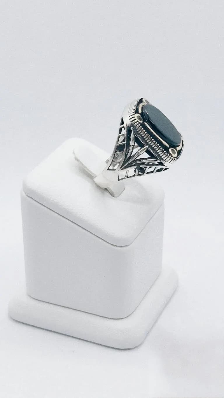 black onyx ring
