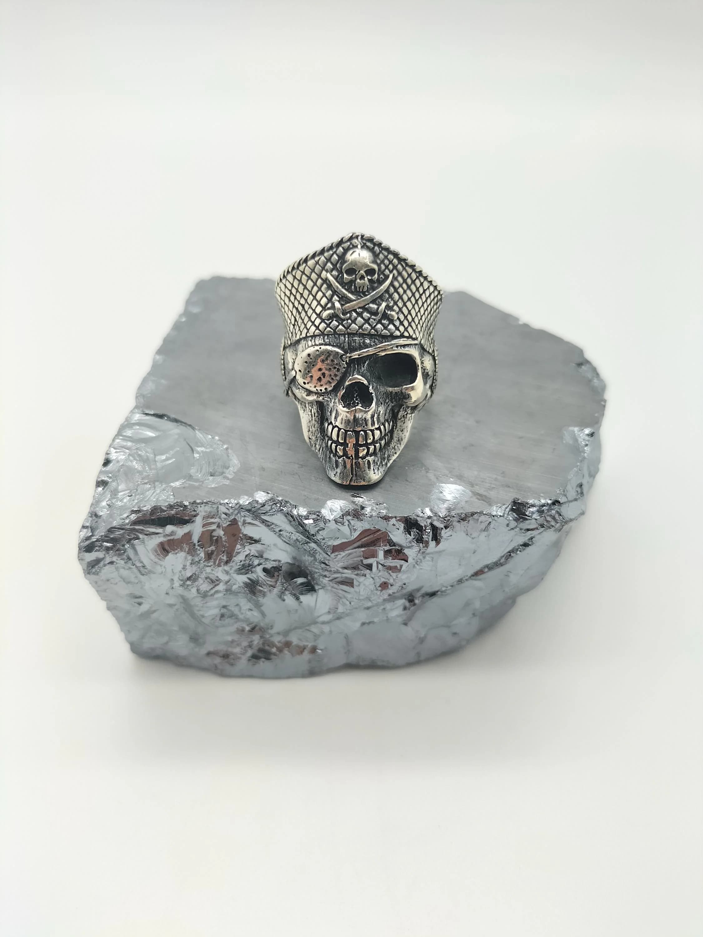 925 Sterling Silver Pirate Skull Men's Ring, Gift Silver Ring for Male Valentine, Customizable Ring, Gift for Christmas, Gift For Him
