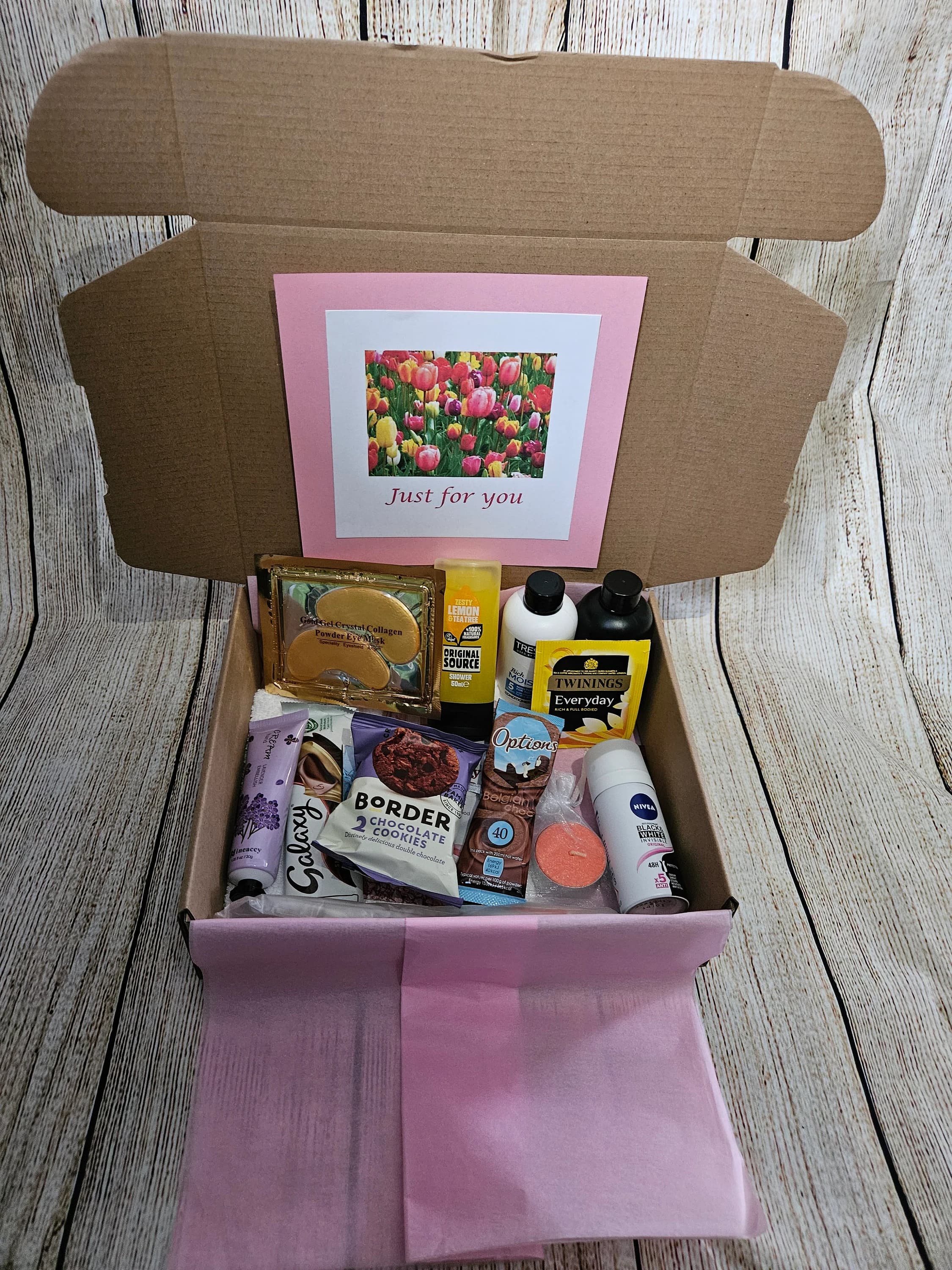 Female Gifts| Pamper Gift Box for her | relax pamper hamper gifts | Gifts for mum | Spa gift set | thinking of you | Birthday Gifts