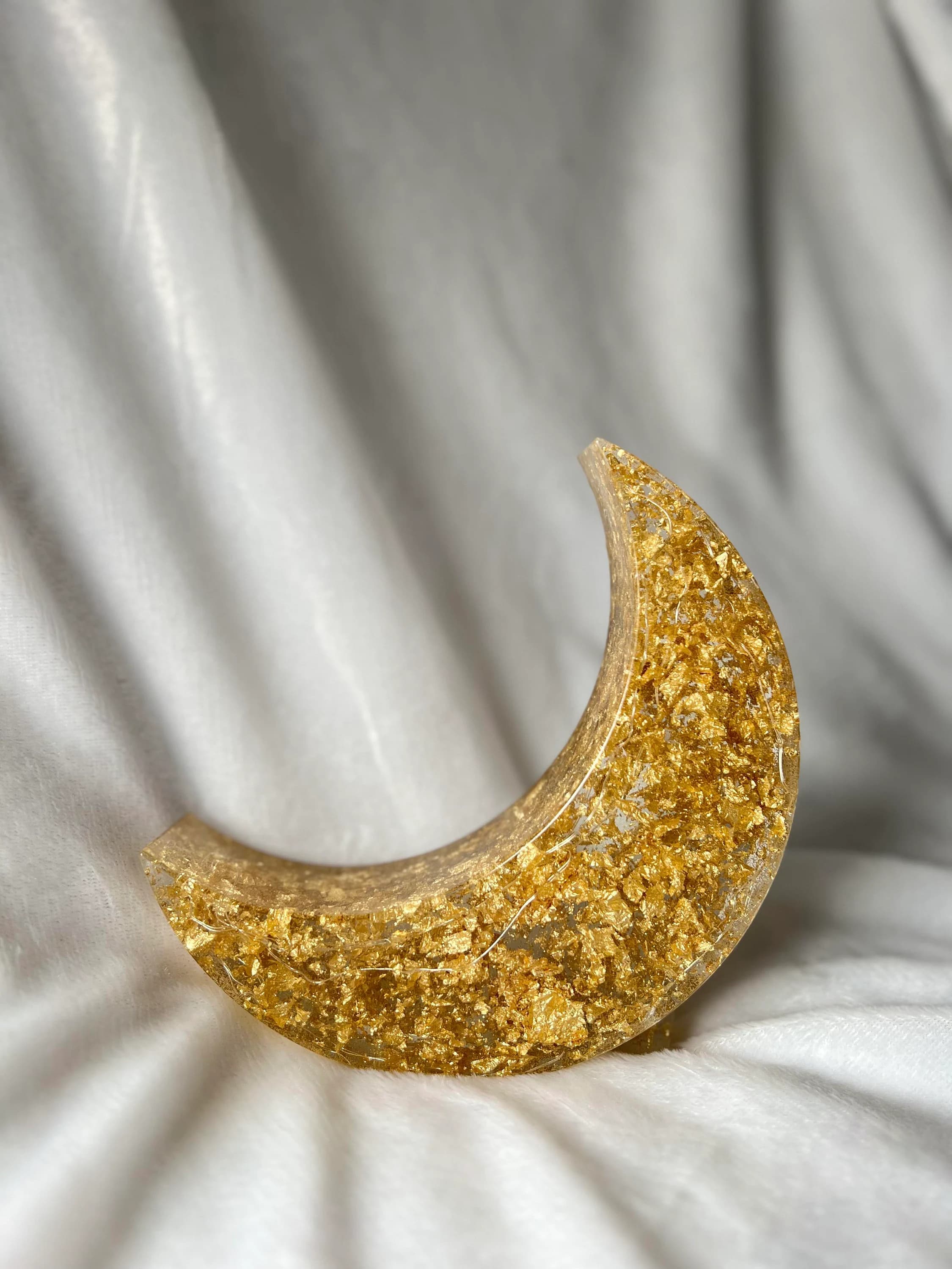 Handmade Resin Moon LED Light: Eid & Ramadan Decor - image 2