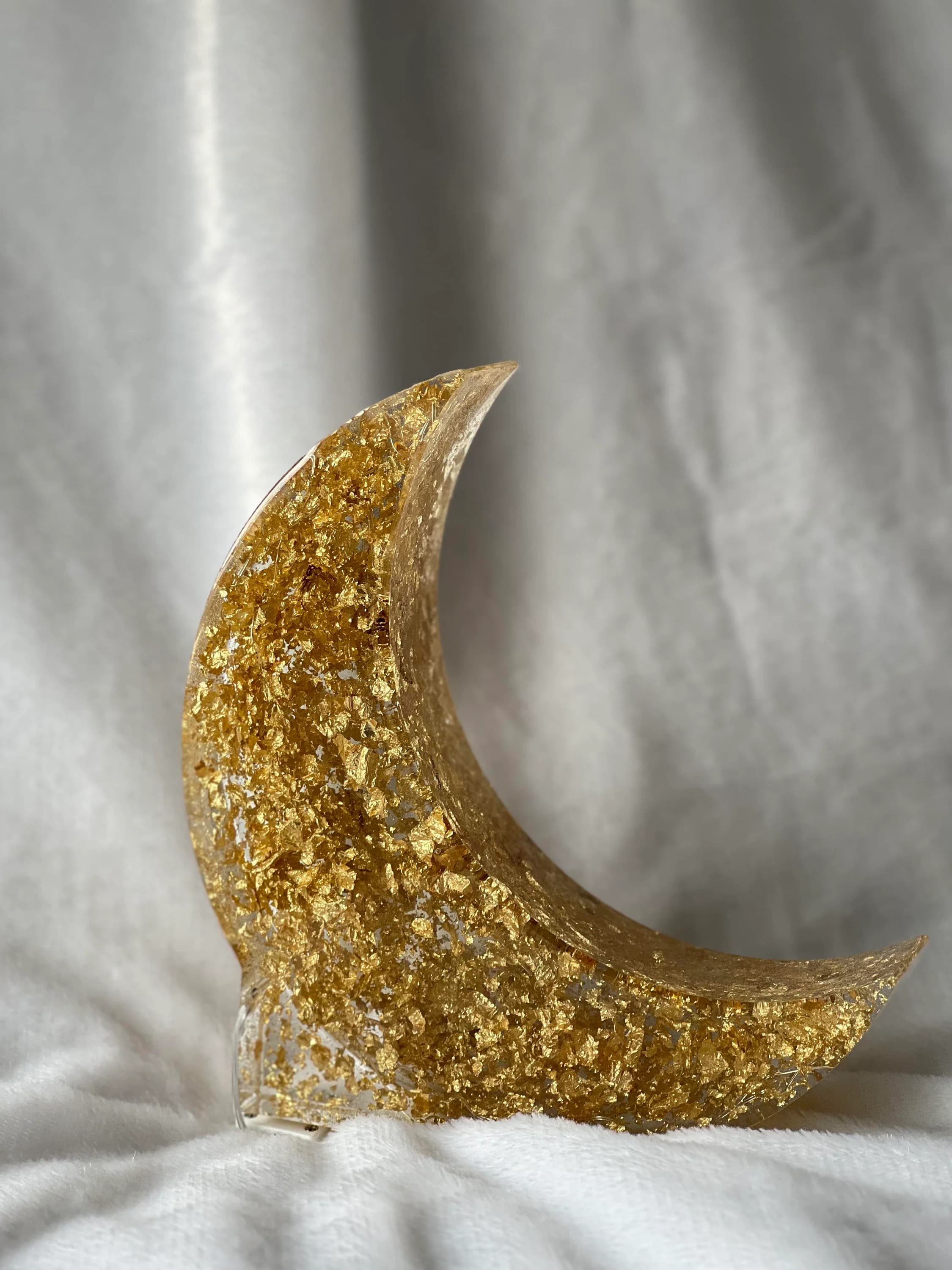 Handmade Resin Moon LED Light: Eid & Ramadan Decor - image 3