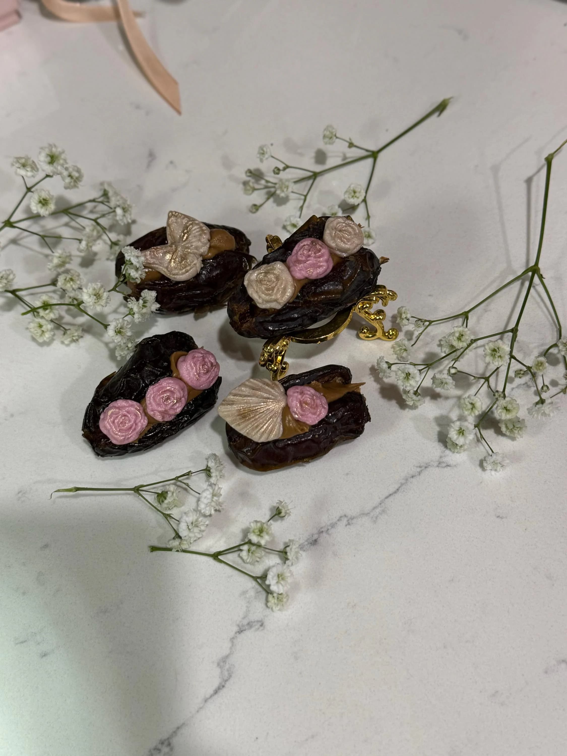 Gourmet stuffed dates gourmet dates fancy dates eid party favors ramadan gift eid dessert ramadan gift ramadan favors flower stuffed dates