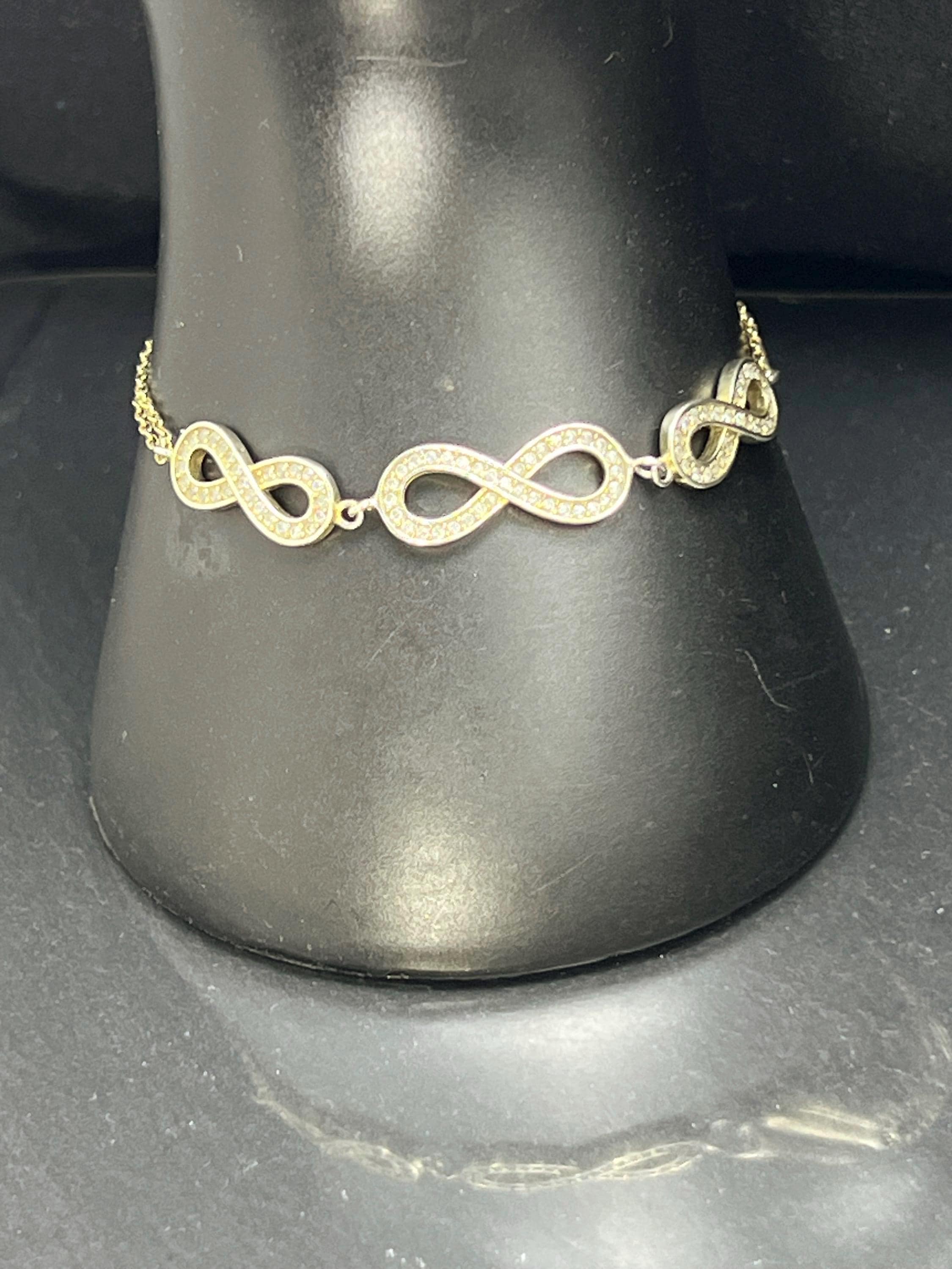 Infinity Bracelet, 925 sterling silver. gold filled, love gift for her, sparkling Zirconia, Vintage Infinity sign, möbius sign, AkueShop