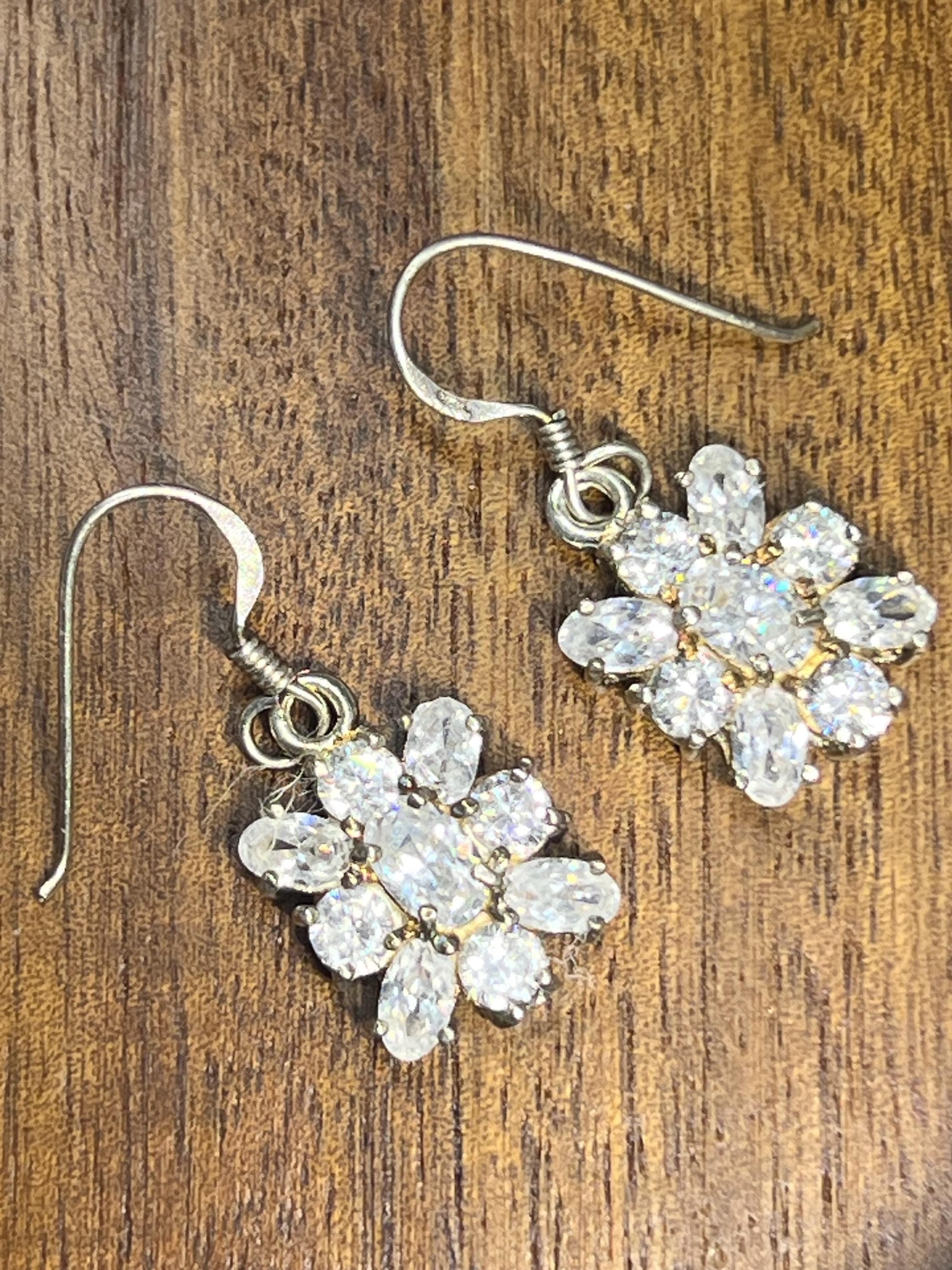 Vintage 1980 sterling silver drop earrings with floral cubic zirconia cluster design,