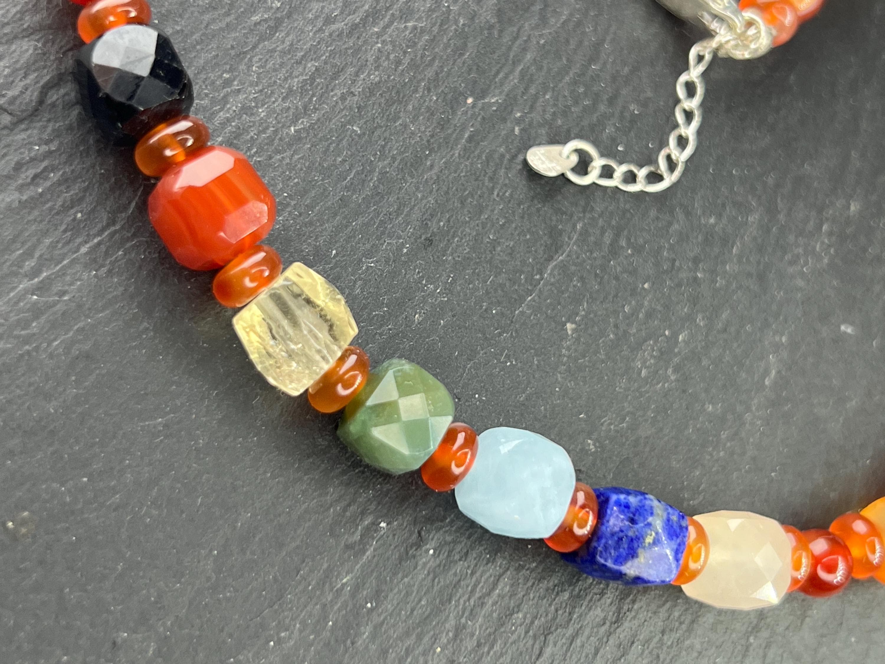 7 chakras gemstones luck schmuck silver root sacral solar plexus heart throat third eye crown energy healing reiki healing