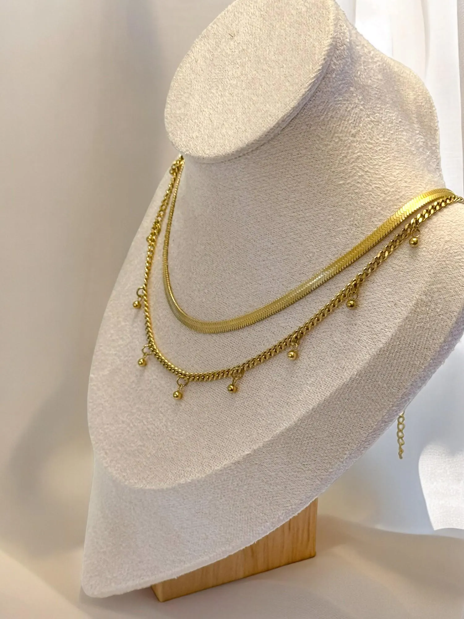 Real Gold Plated Dangling Dotted Layering Chain Necklace Gift for Her | Everyday Wear | Jewelry Presents | Layer Stacked Gold Chain Presents