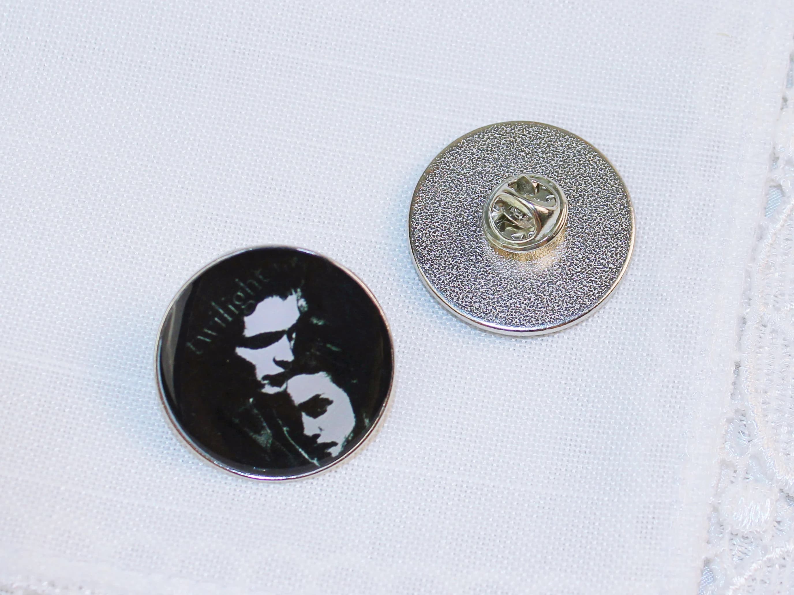 Twilight Pin / Edward & Bella - image 5