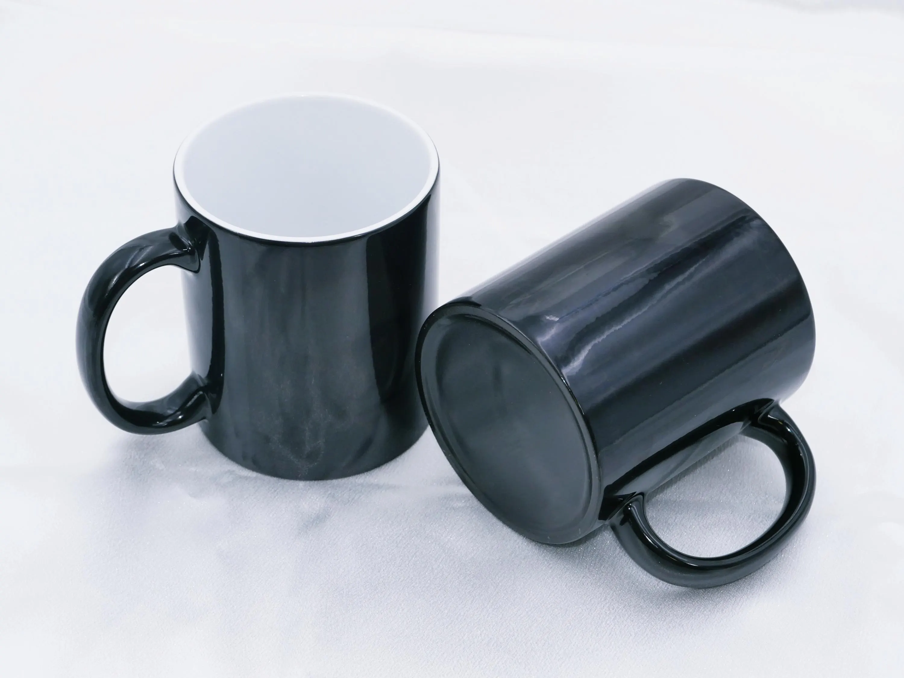 Twilight Ceramic Mug 11 oz / Heat-sensitive colour changing mug / Coffee Mug / Very Awesome!! - image 2