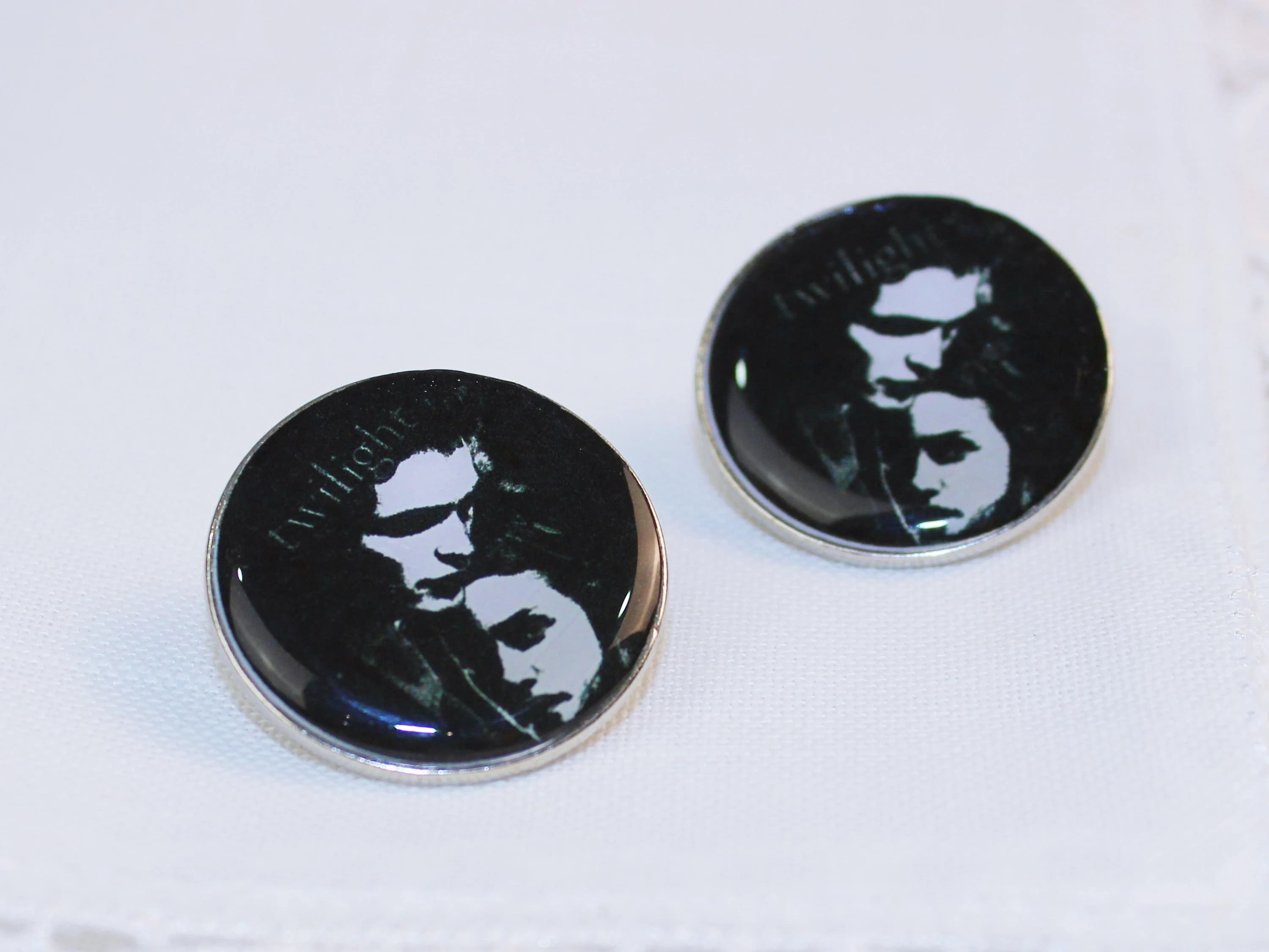 Twilight Pin / Edward & Bella - image 4
