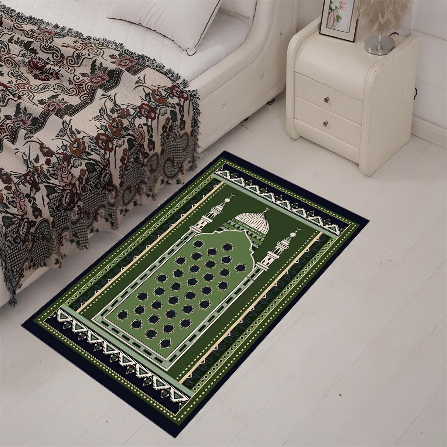 Green Chenille Prayer Rug: Islamic Design, Muslim Gift (67x115cm) - image 3