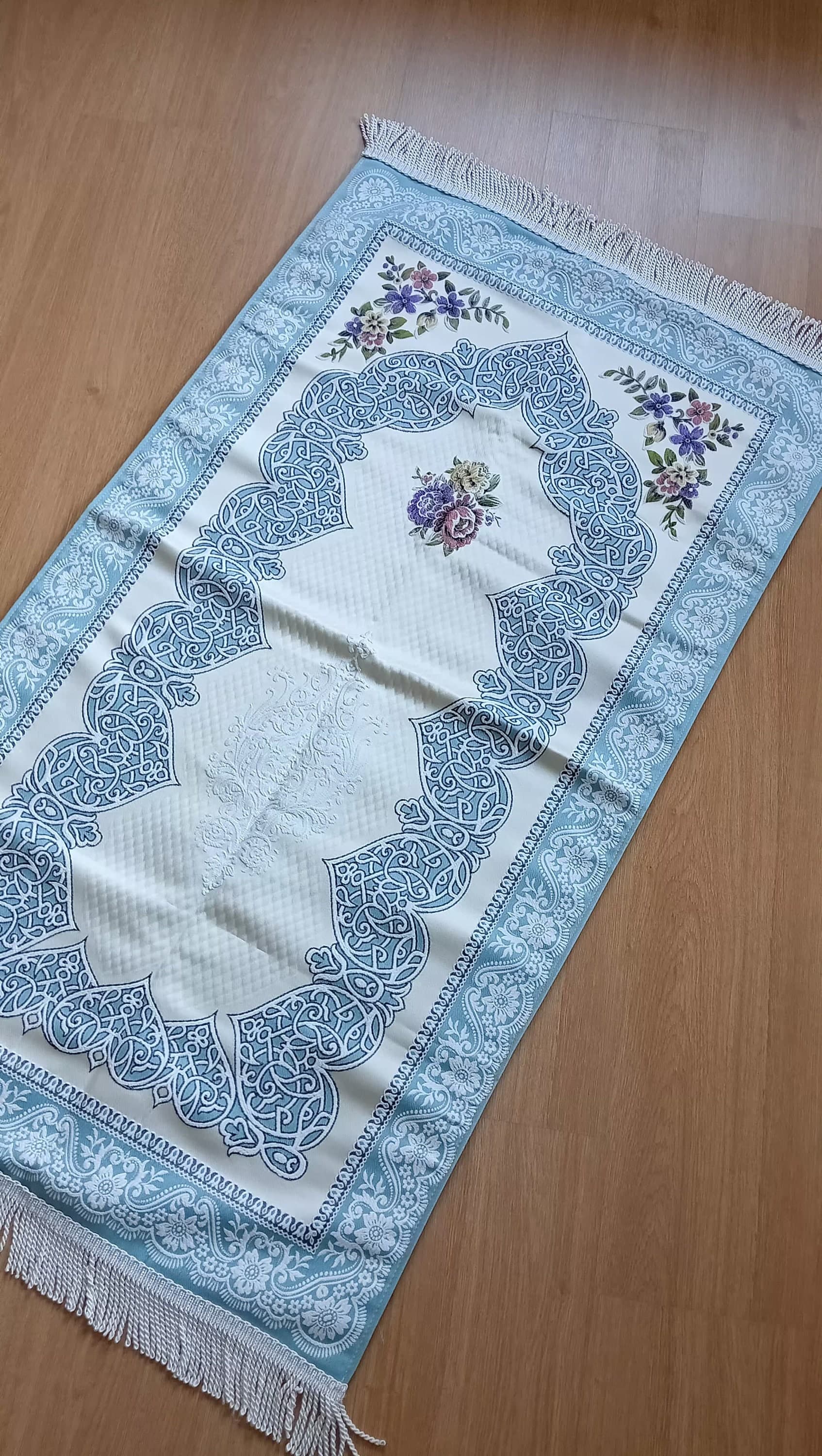 Blue Chenille Prayer Mat: Islamic Sajadah, Muslim Gift