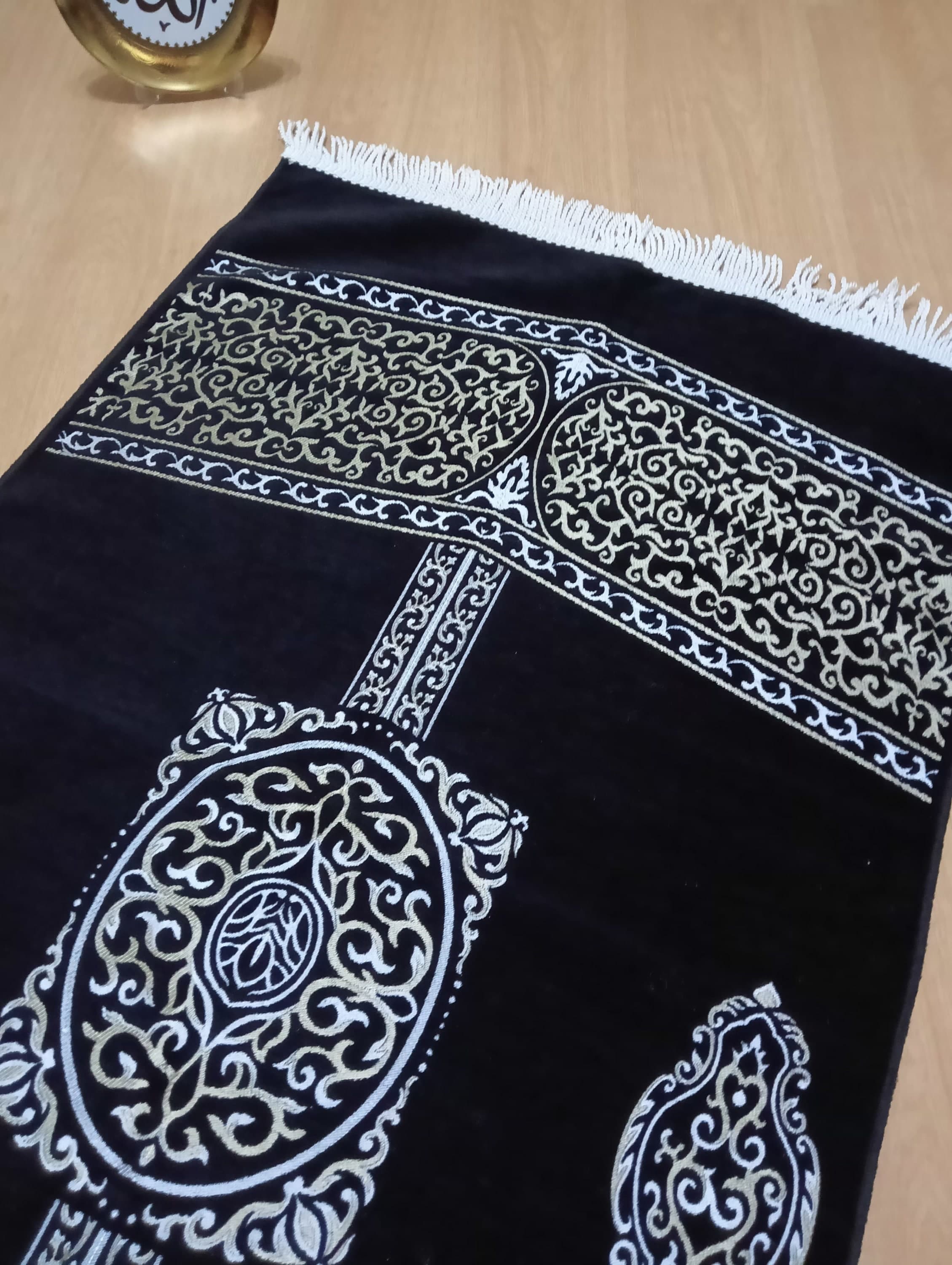 Kaaba Cover Prayer Mat: Black Chenille Islamic Rug, Eid Gift - image 5