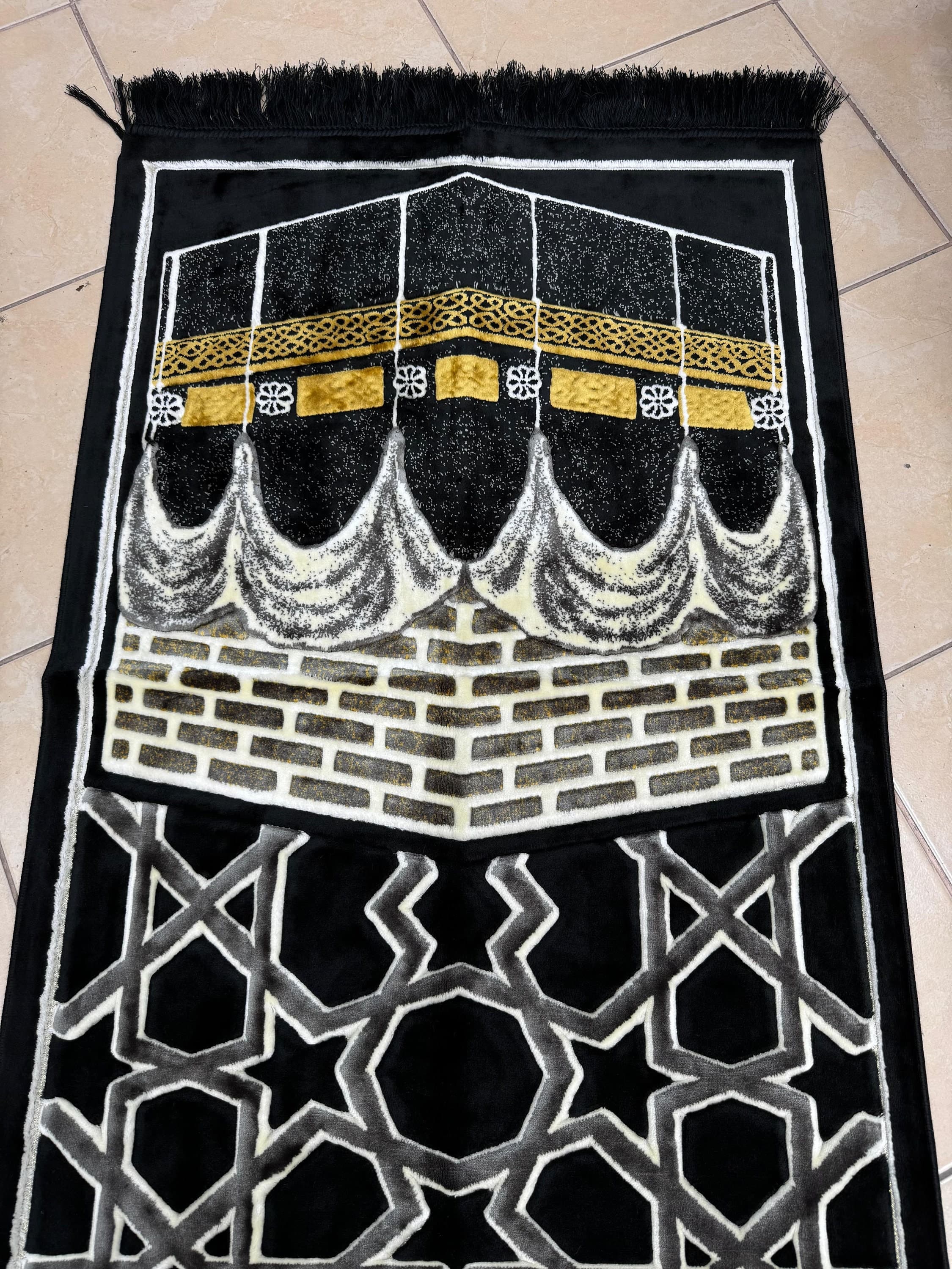 Luxury Velvet Prayer Mat: Handwoven Cotton Chenille, Black Muslim Gift - image 3