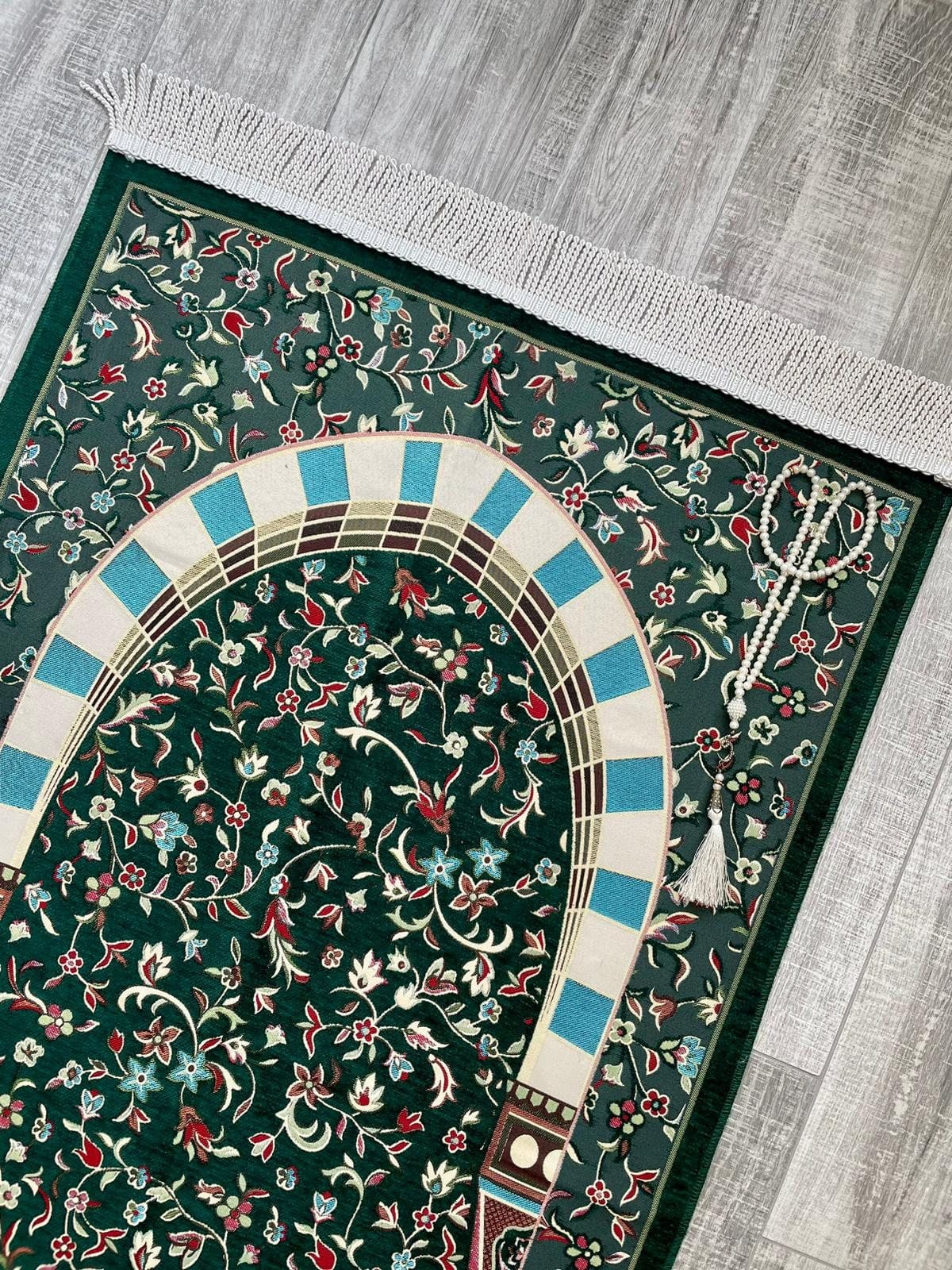 Floral Chenille Prayer Mat: Handwoven Muslim Gift (3.7x2.1 ft) - image 4