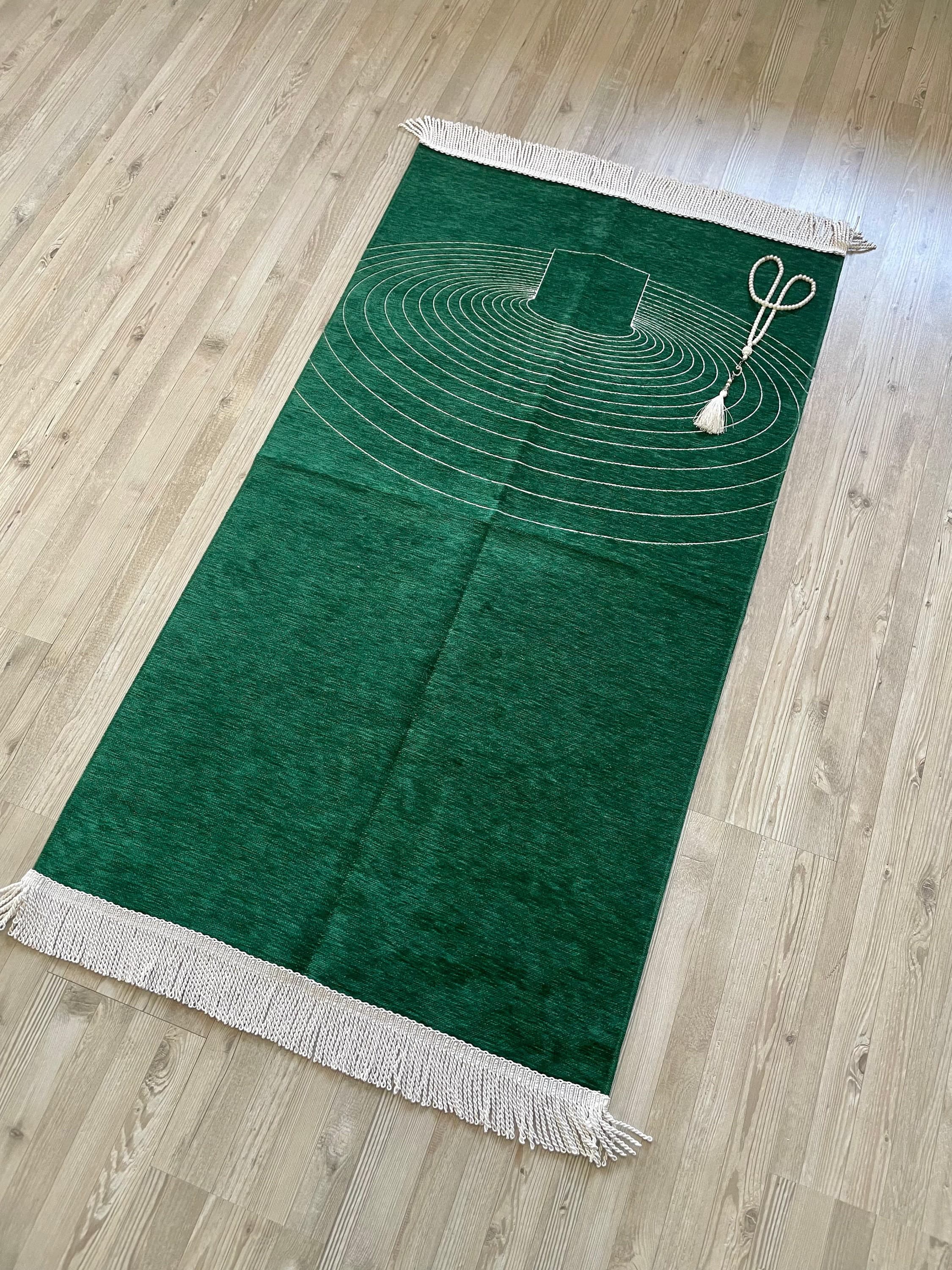 Handmade Green Kaaba Pattern Prayer Mat: Chenille Cotton Rug