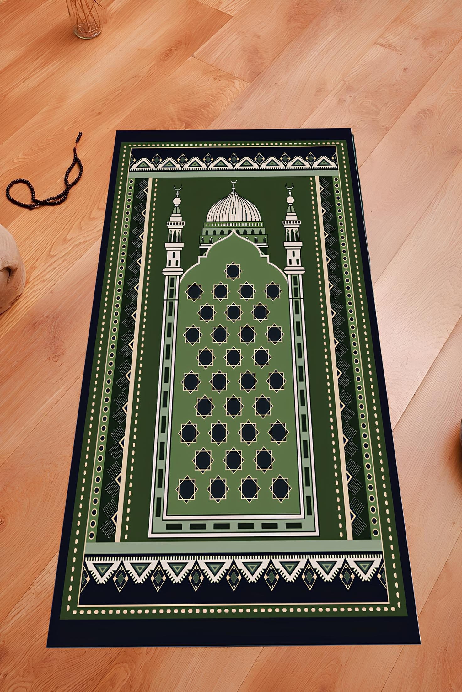 Green Chenille Prayer Rug: Islamic Design, Muslim Gift (67x115cm) - image 4