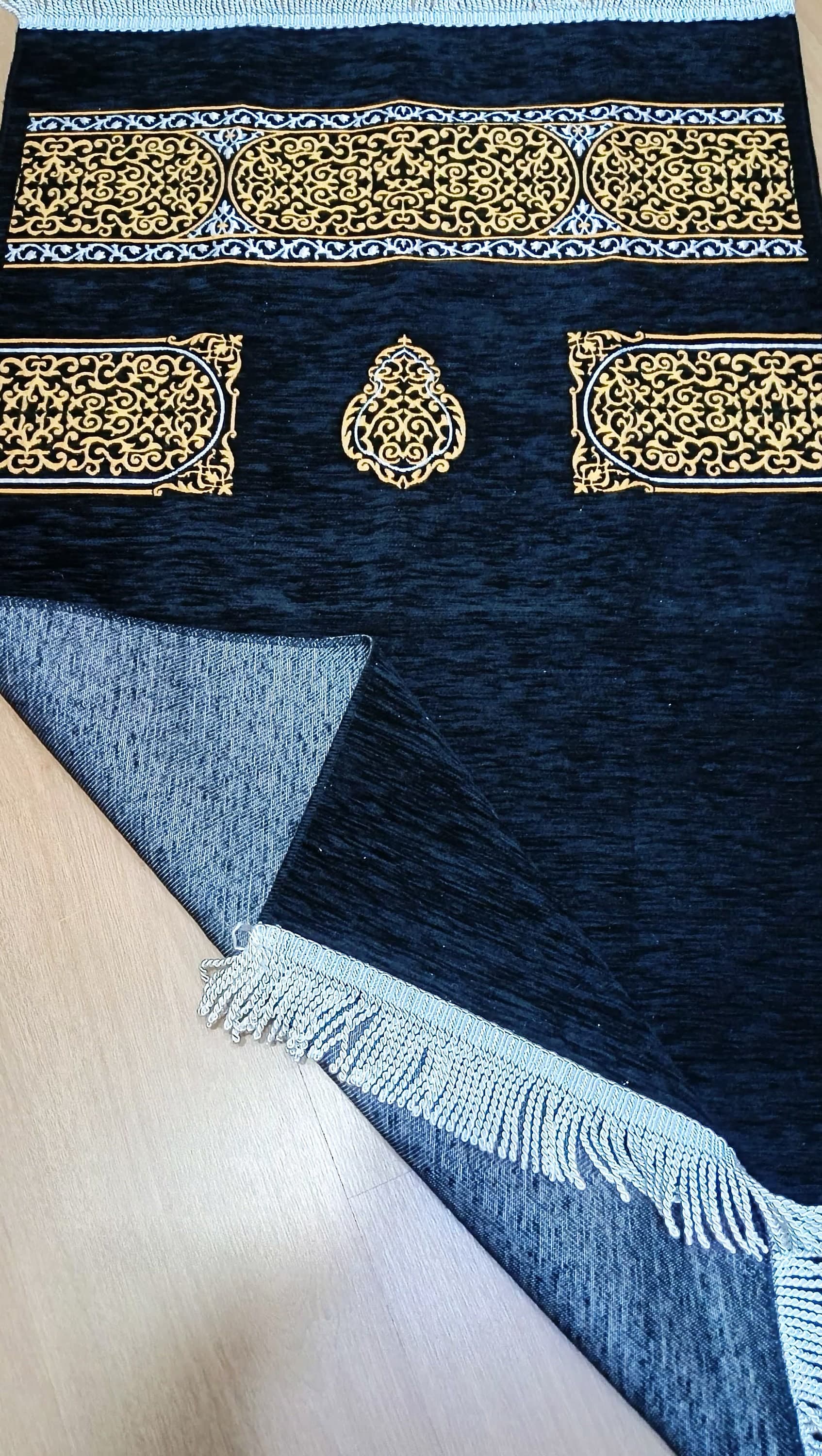 Kaaba Kiswa Prayer Mat: Black Chenille Muslim Rug, Eid Gift - image 5