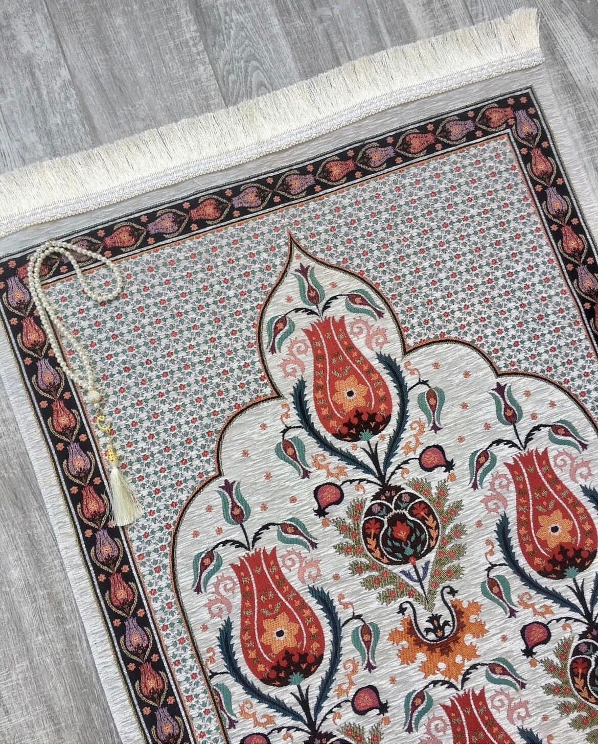 Tulip Floral Prayer Mat: Chenille Cotton, Hand Woven - image 3