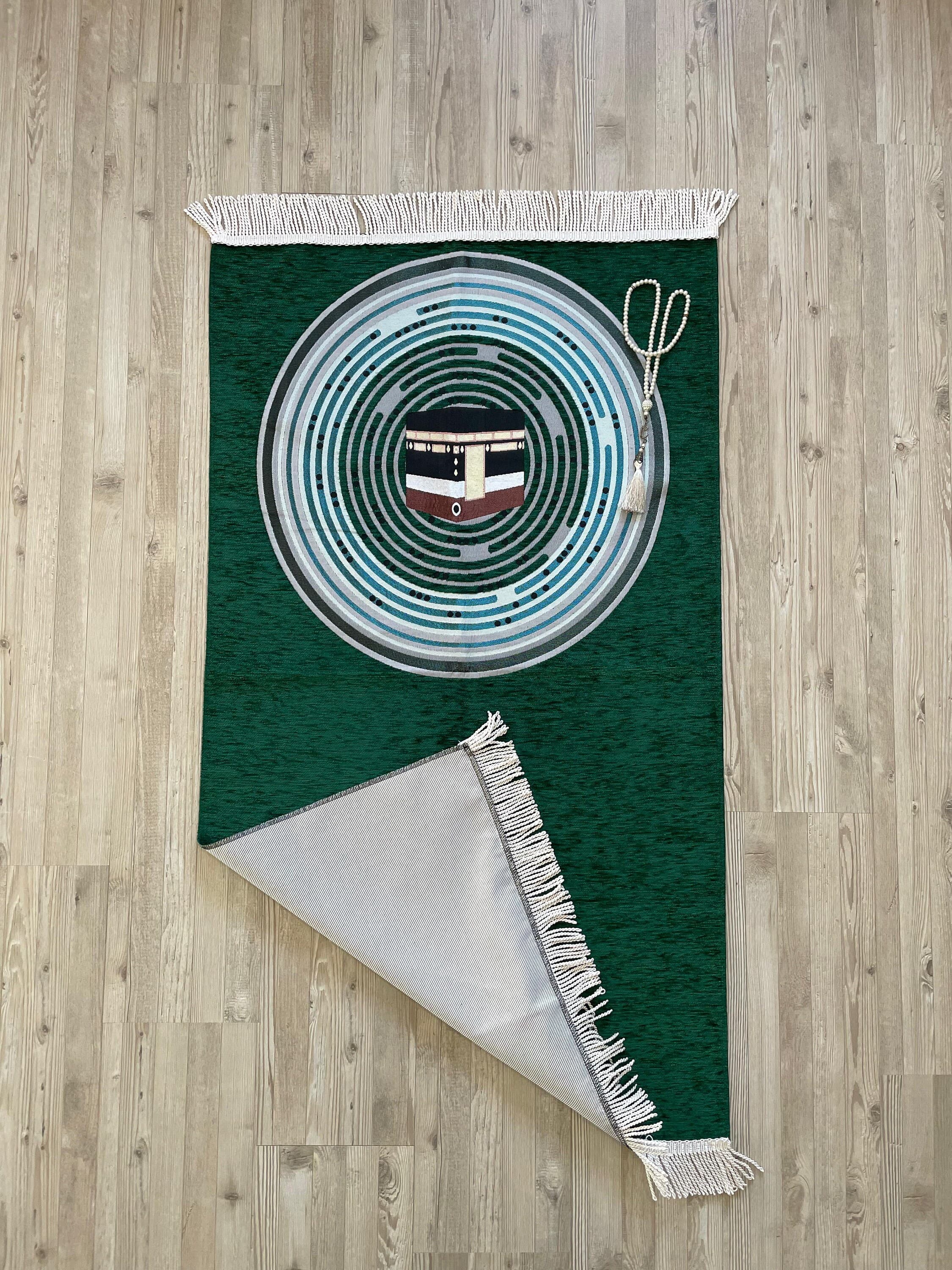 Green Chenille Prayer Mat: Handwoven Islamic Carpet - image 5