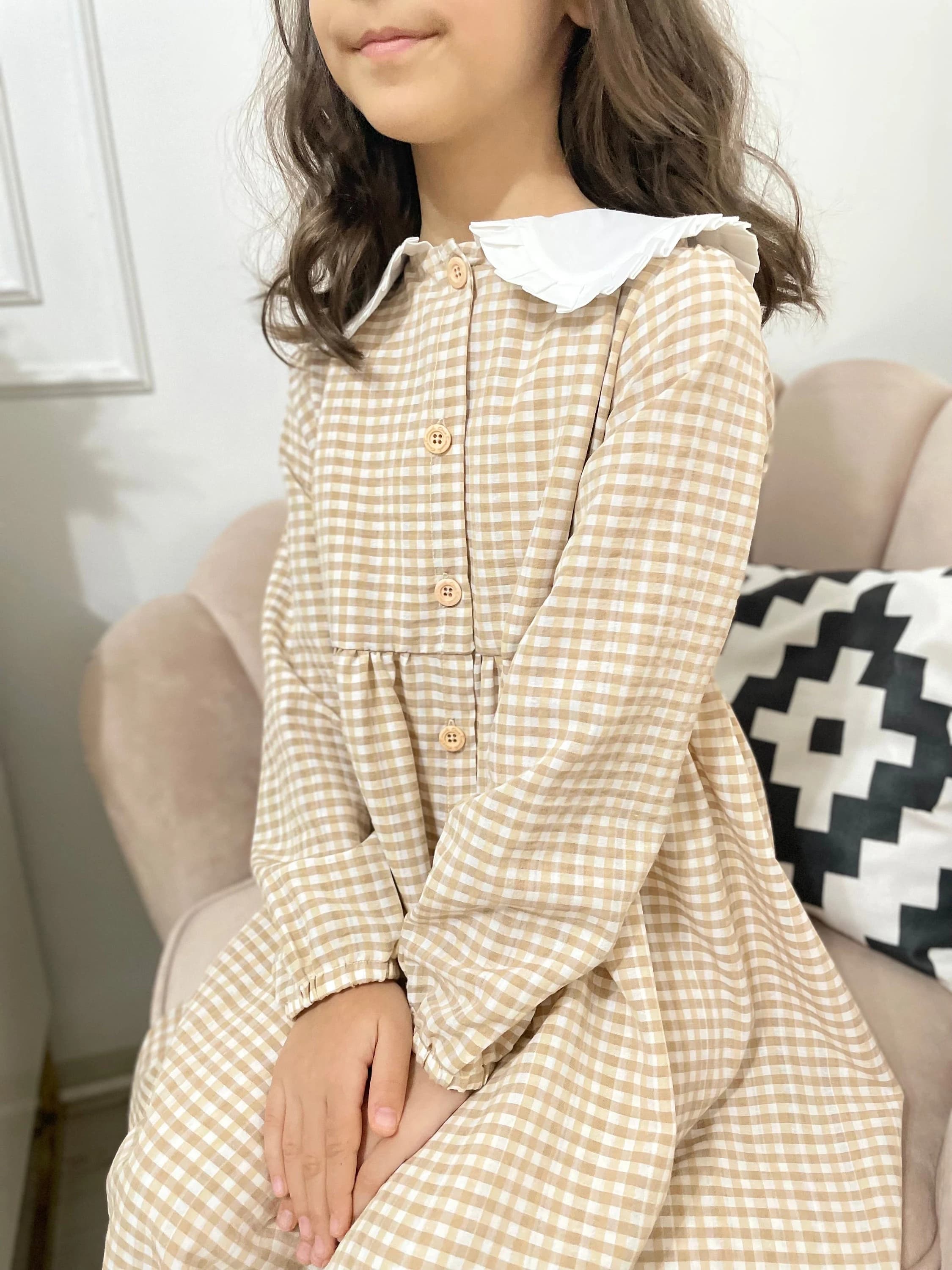 Girl's Plaid %100 Cotton Dress - image 3