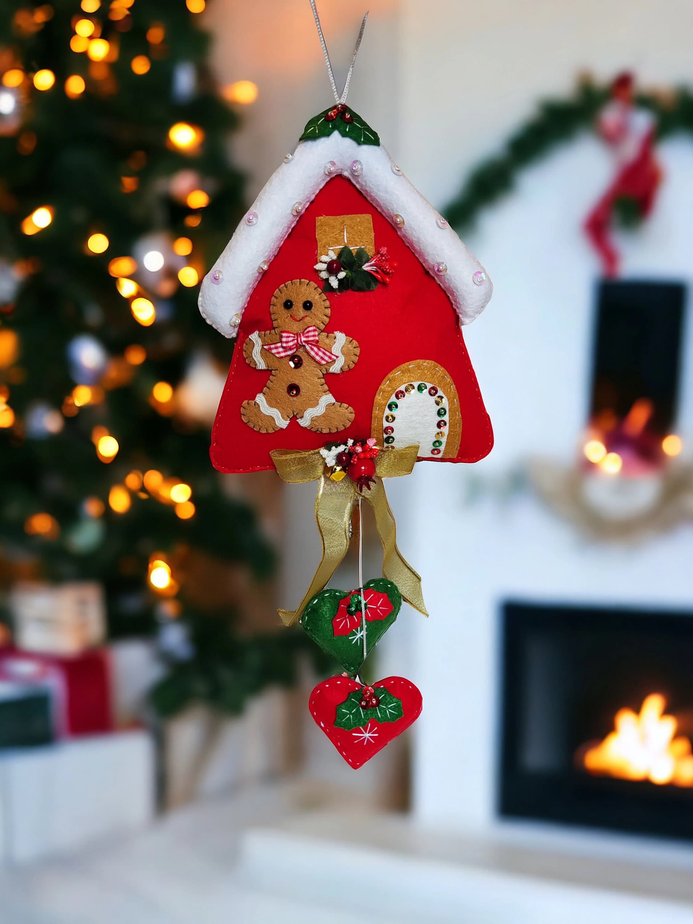 Handcrafted Christmas Ceiling and Door Ornament, Cute Gingerbread House Christmas Tree Decor, Ceiling Hanging Ornoment for Xmas
