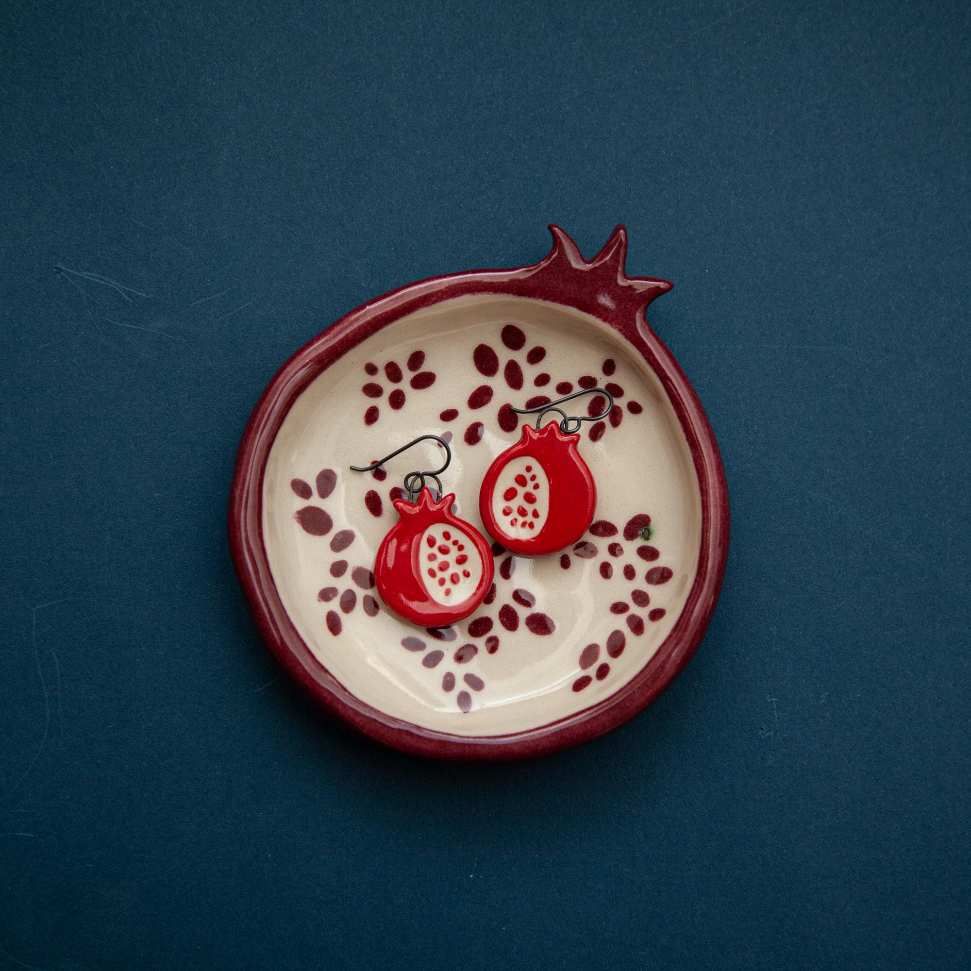 Pomegranate Ring Dish, Ceramic Hand Painted Decorative Jewelry Storage, Fruit Trinket Tray, Engagement Ring Holder, Catch-All Storage - image 3