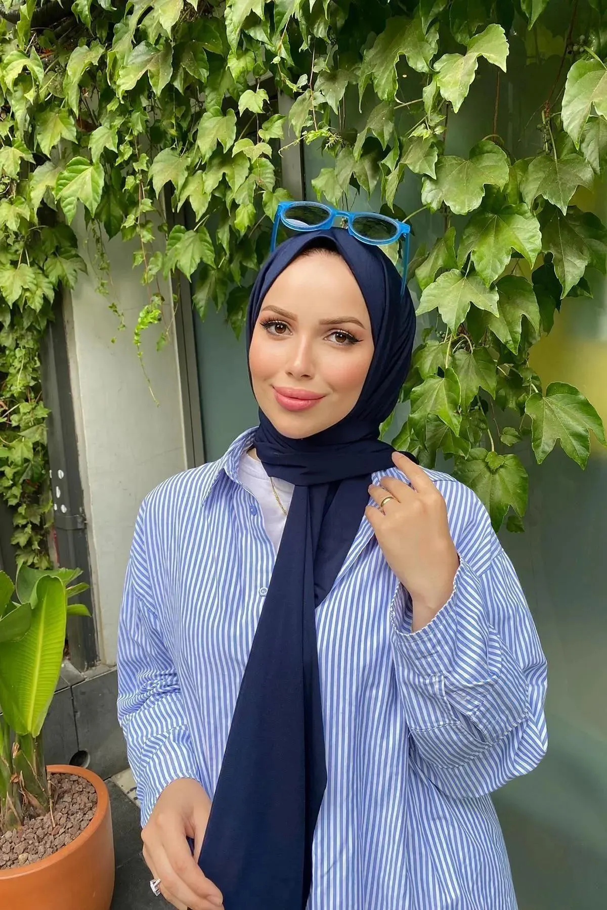 Instant Sandy Hijab: Polyester Blend, Ready to Wear Wrap - image 4