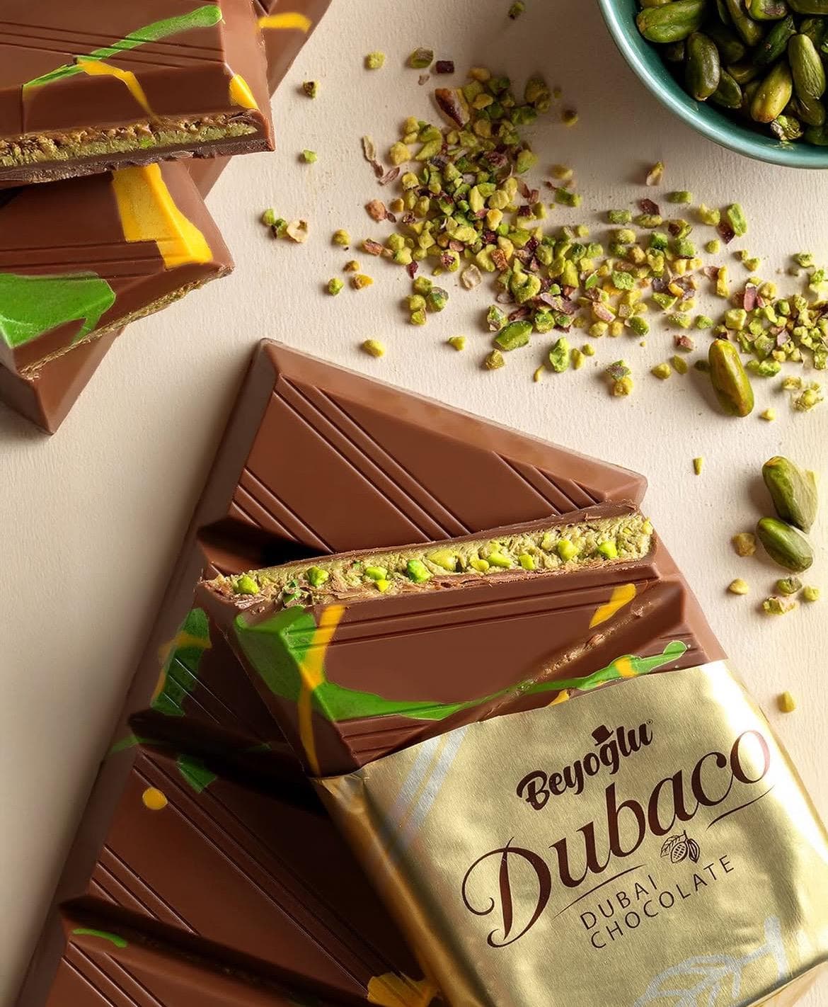 Luxury Dubai Chocolate Bar with Pistachio Cream (7 oz - 200gr)