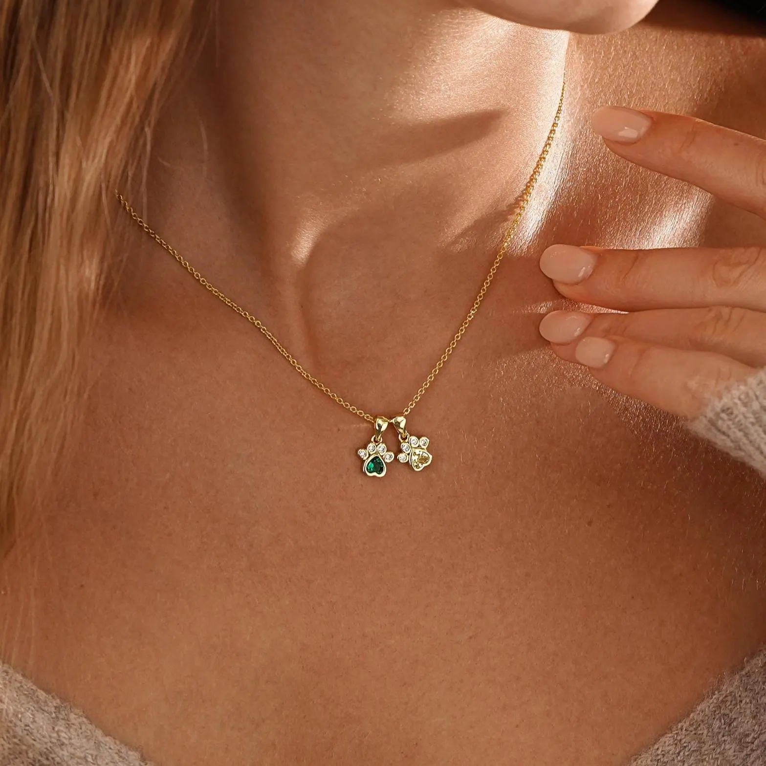 Custom Dog Paw Birthstone Necklace, Multiple Paw Necklace for Mom, Memorial Pet Necklace, Pet Friendly Gift for Sister, Birthday Gift for Her