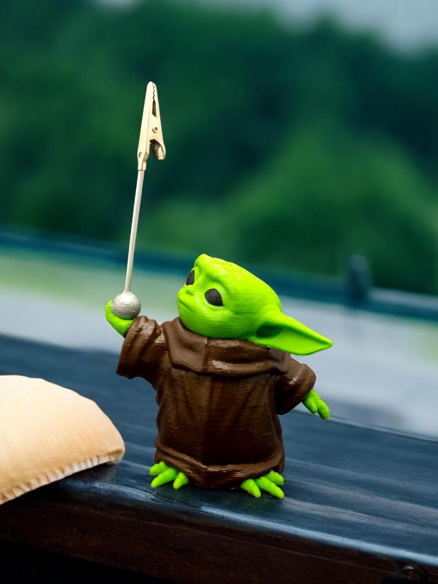 Baby Yoda Grogu Desk Memo Holder – Star Wars Office Decor - image 3