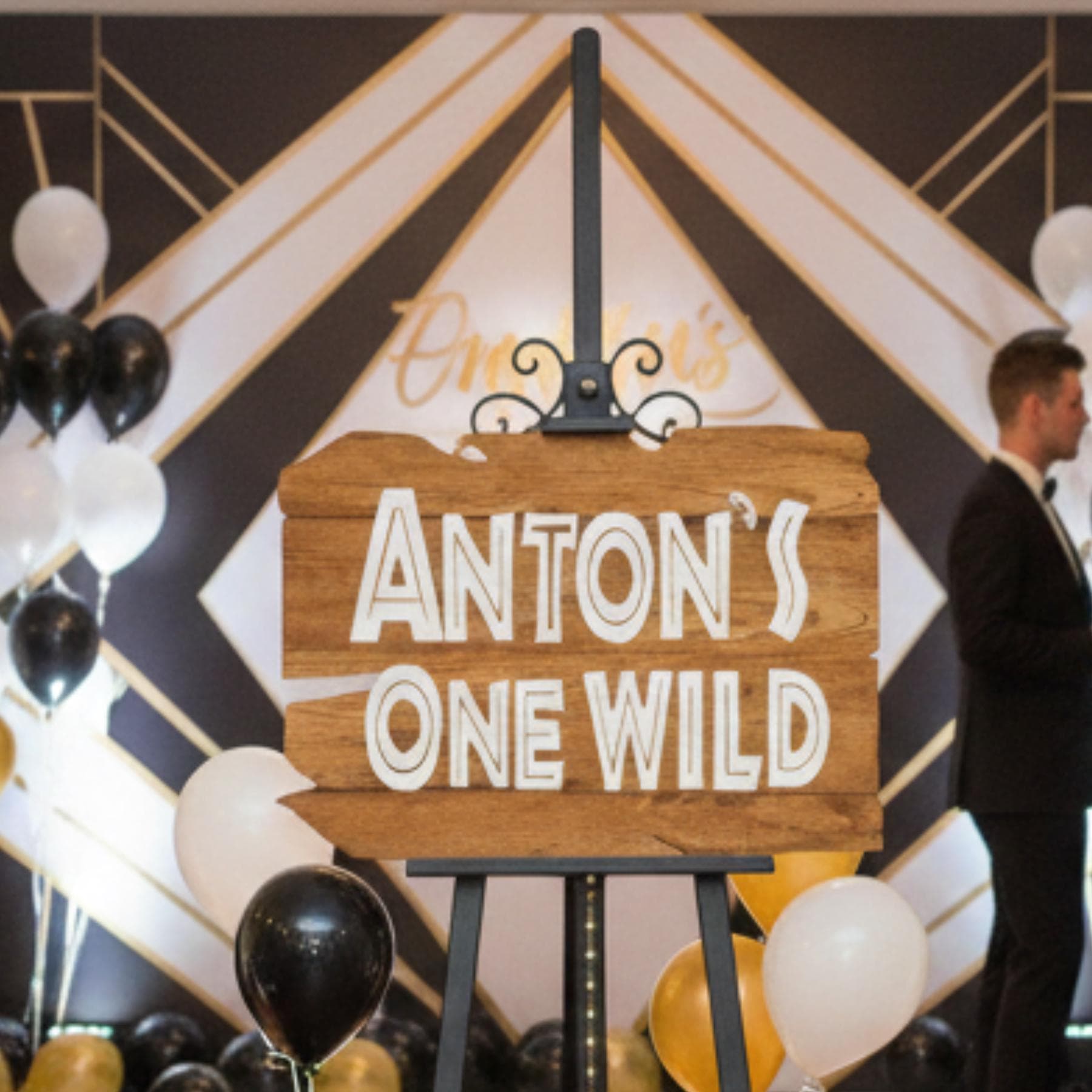 Safari Birthday Welcome Sign, Wild One Party Decor (Editable Printable Sign) - image 5