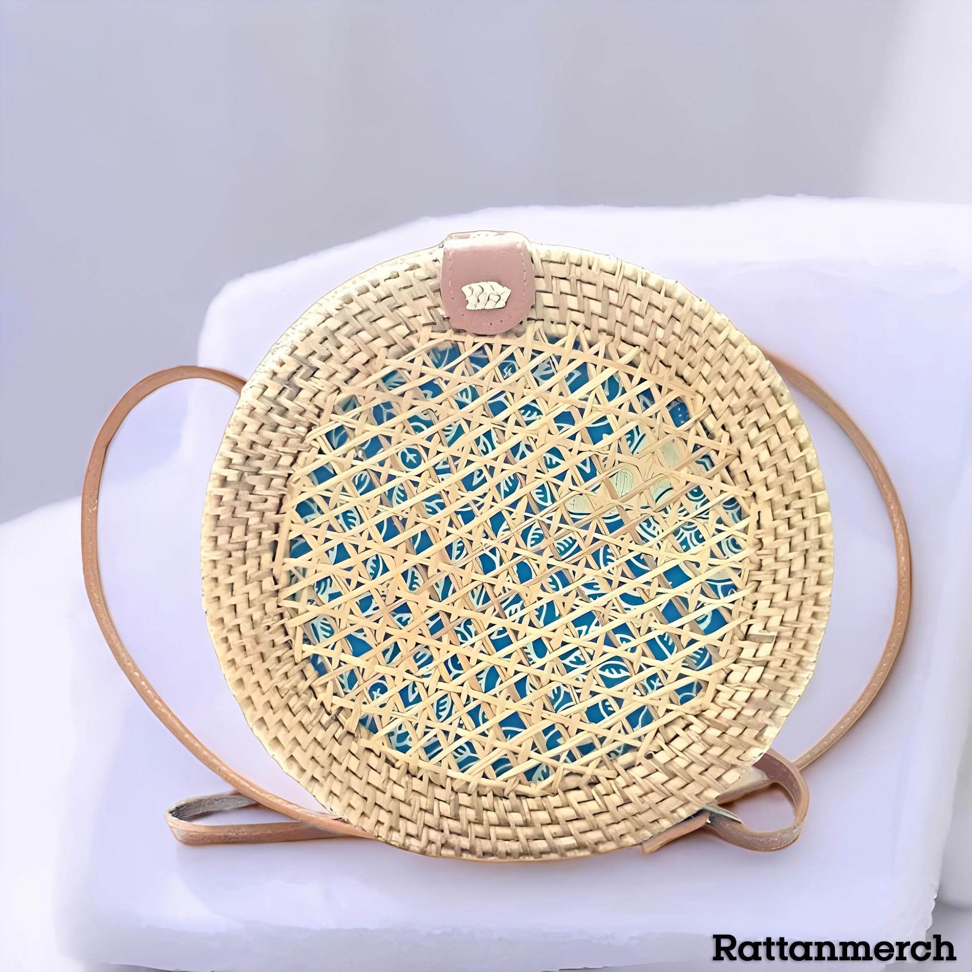 Gendit Round Rattan Bag with Net Motif Handmade Bali Elegant and Comfortable,Rattan Sling Bag,Rattan Sling Bag Bali,Rattan Crossbody Bags