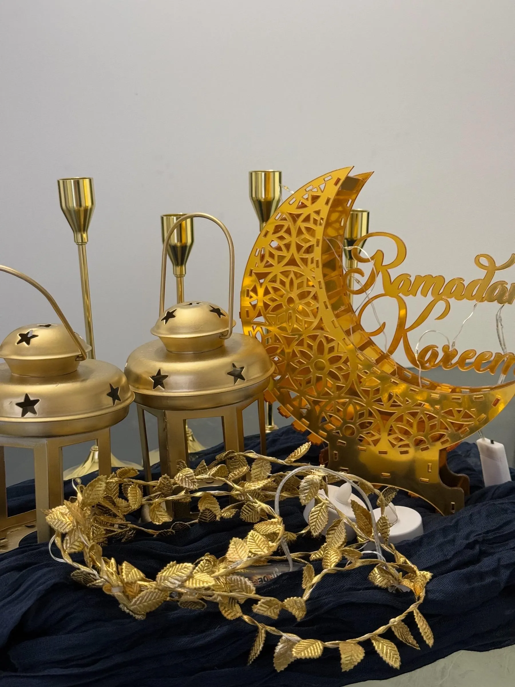 Ramadan Table Decor Set: Runner, Gold Lanterns, Fairy Lights - image 3