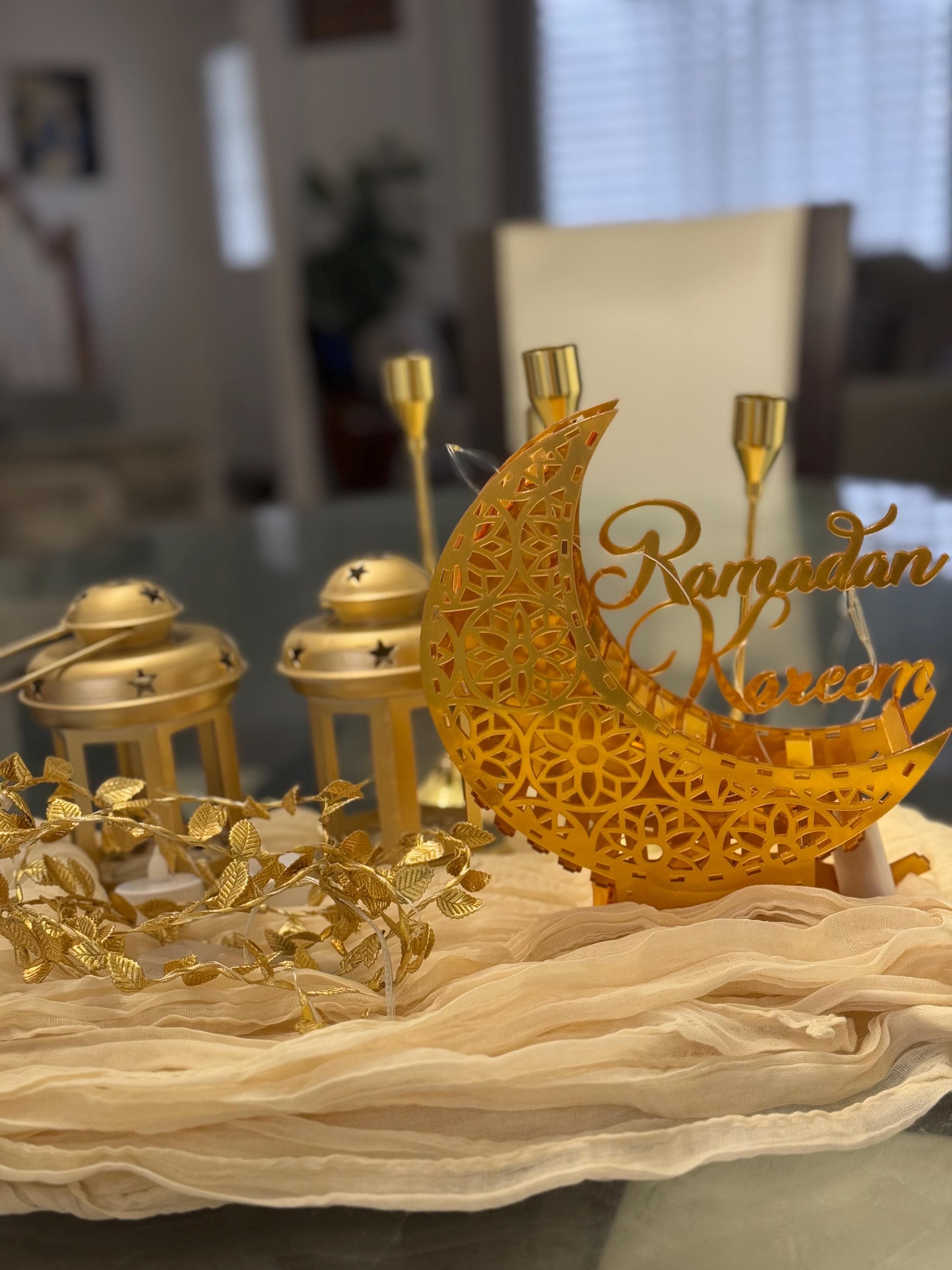 Ramadan Table Decor Set: Runner, Gold Lanterns, Fairy Lights - image 4