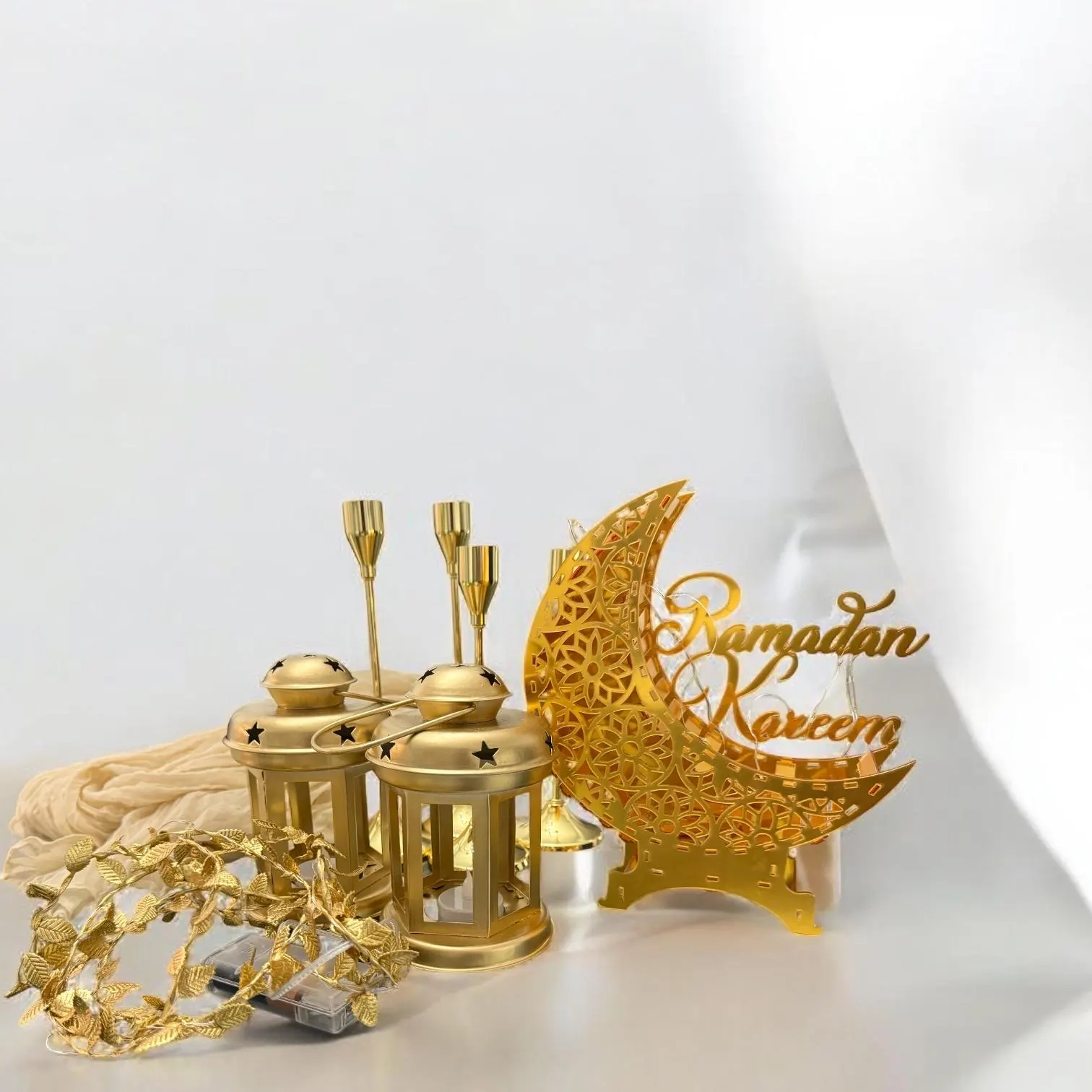 Ramadan Table Decor Set: Runner, Gold Lanterns, Fairy Lights