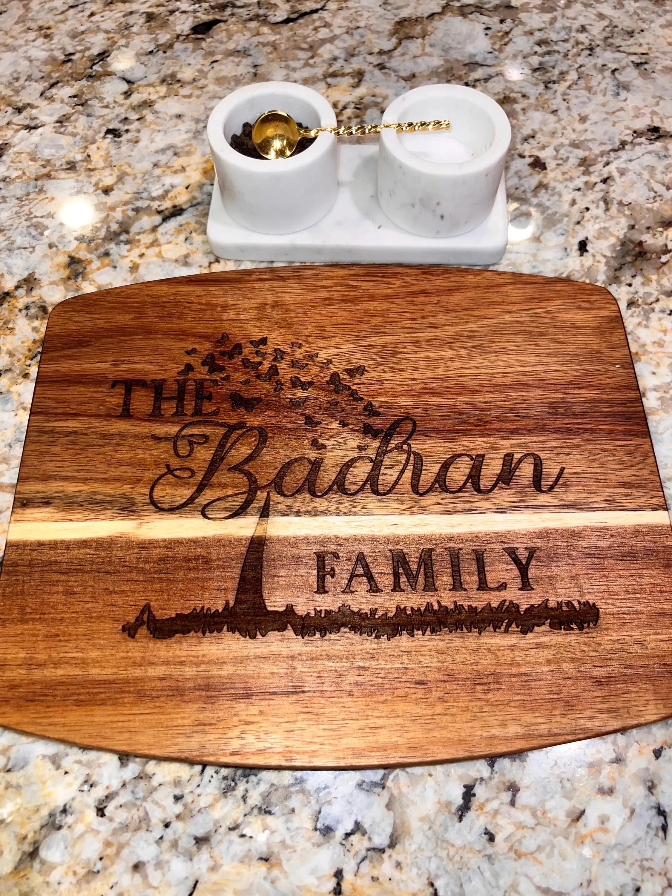 Custom Family Tree Acacia Wood Cutting Board - Engraved Personalized Gift - image 3