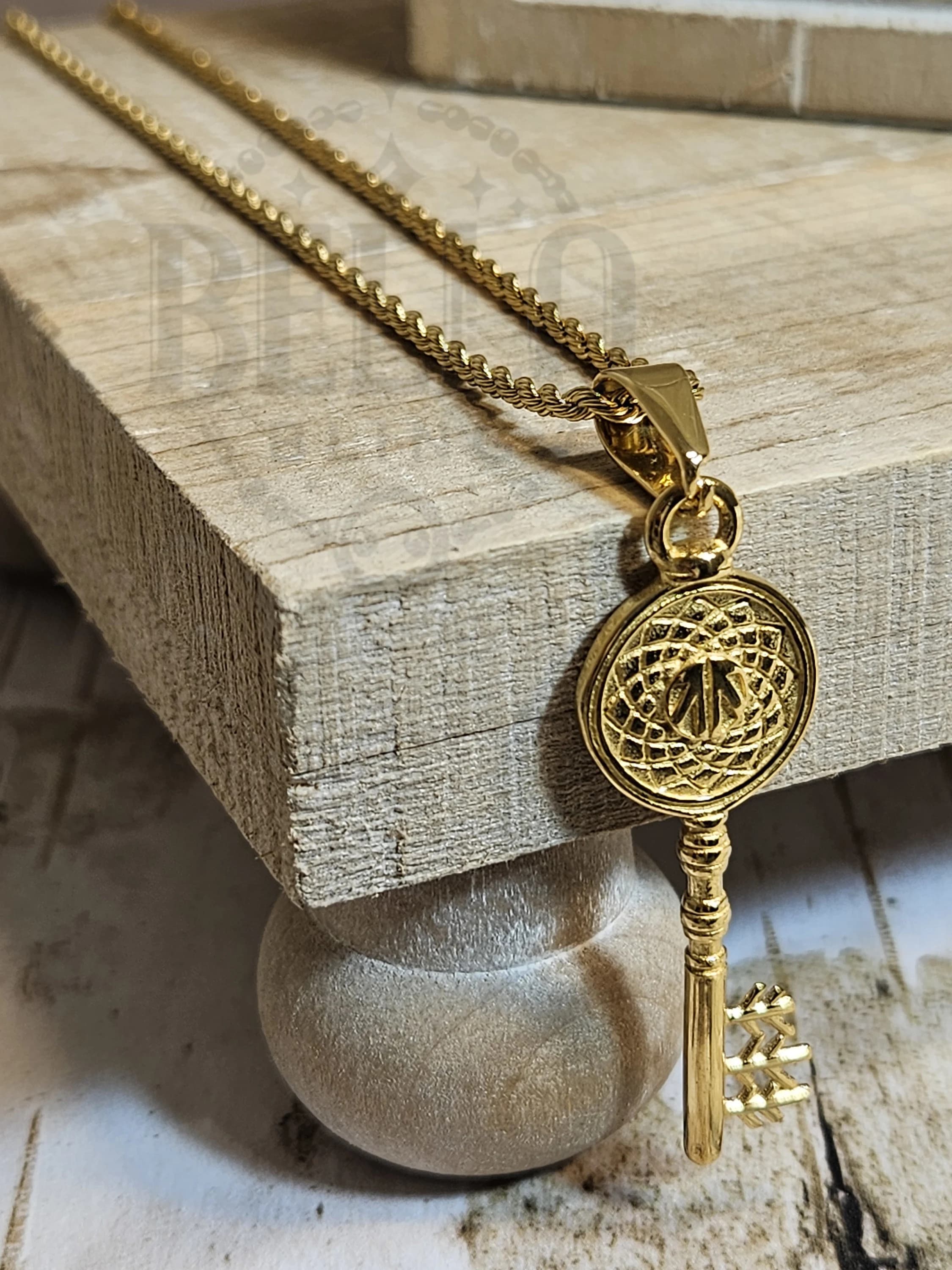 Gold key pendant necklace,Key necklace, Unique key necklace, Trendy necklace for women, Elegant key pendant, Key charm jewelry, Birthday gift necklace, Gold key pendant online, Best gold key charm necklace, Stylish gold necklaces for women.
