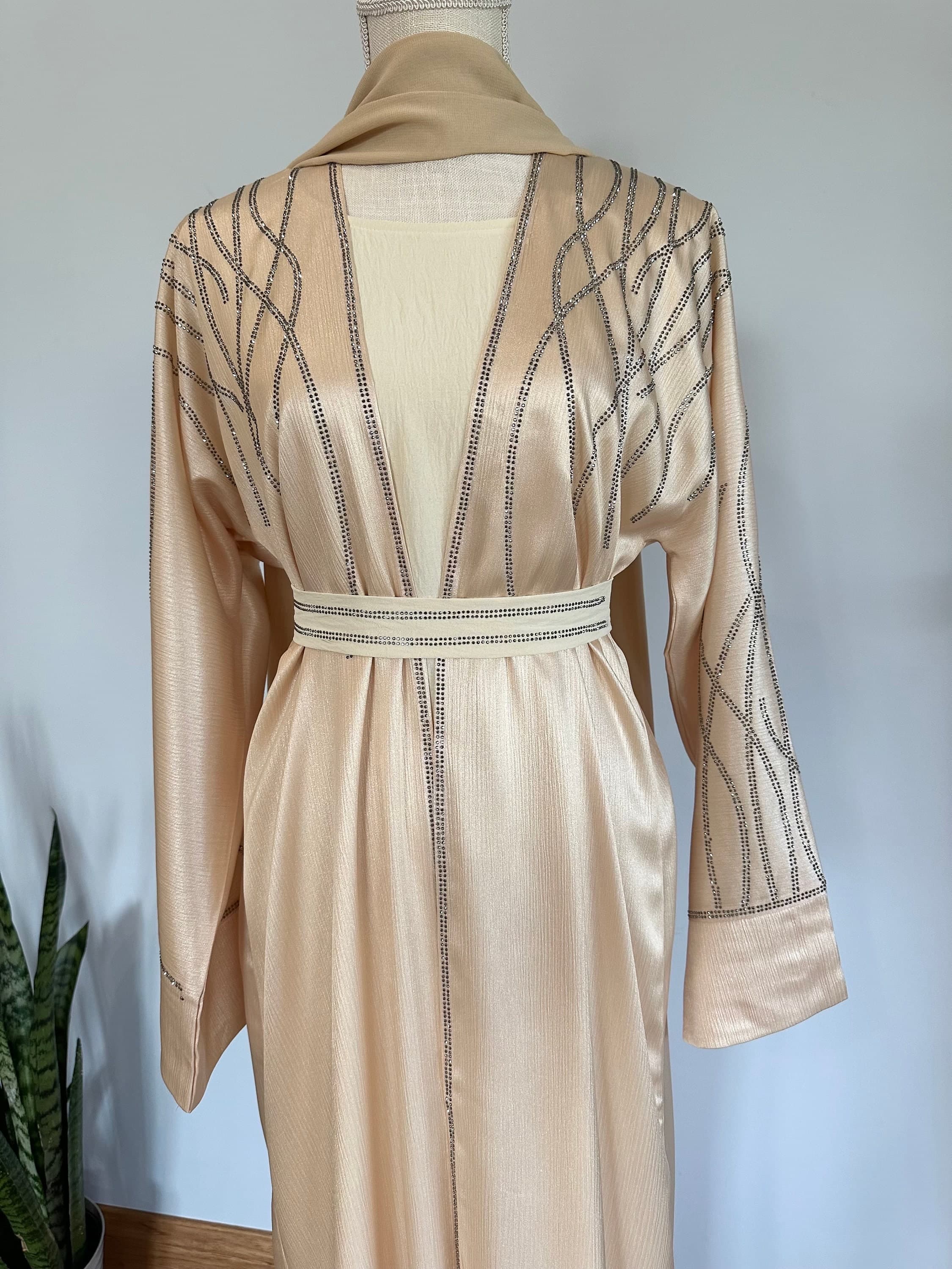 Light Yellow Modest Dubai Abaya, Women's Abaya - image 3
