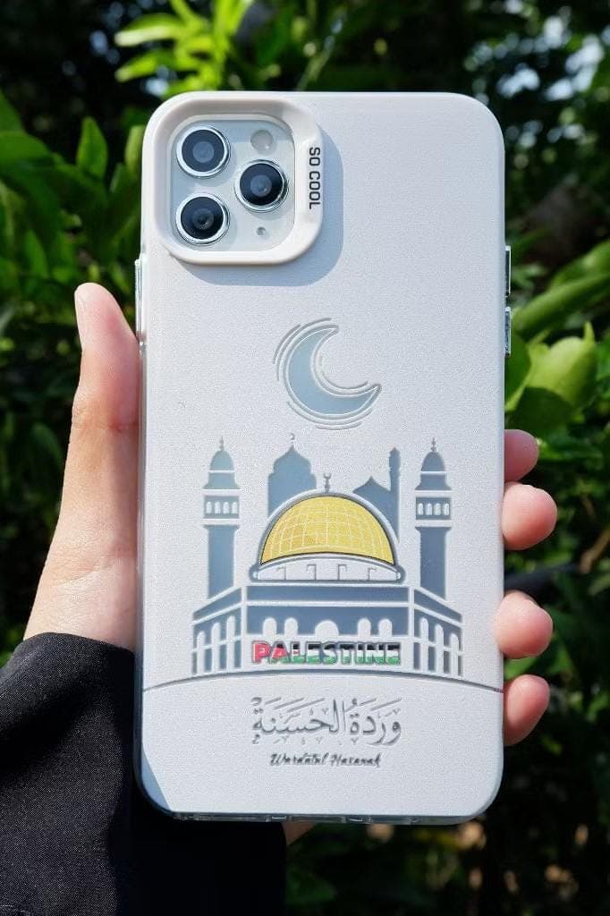 “Palestine phone case with mosque dome and crescent moon design, UV-printed on glossy silicone cover for iPhone and Samsung”