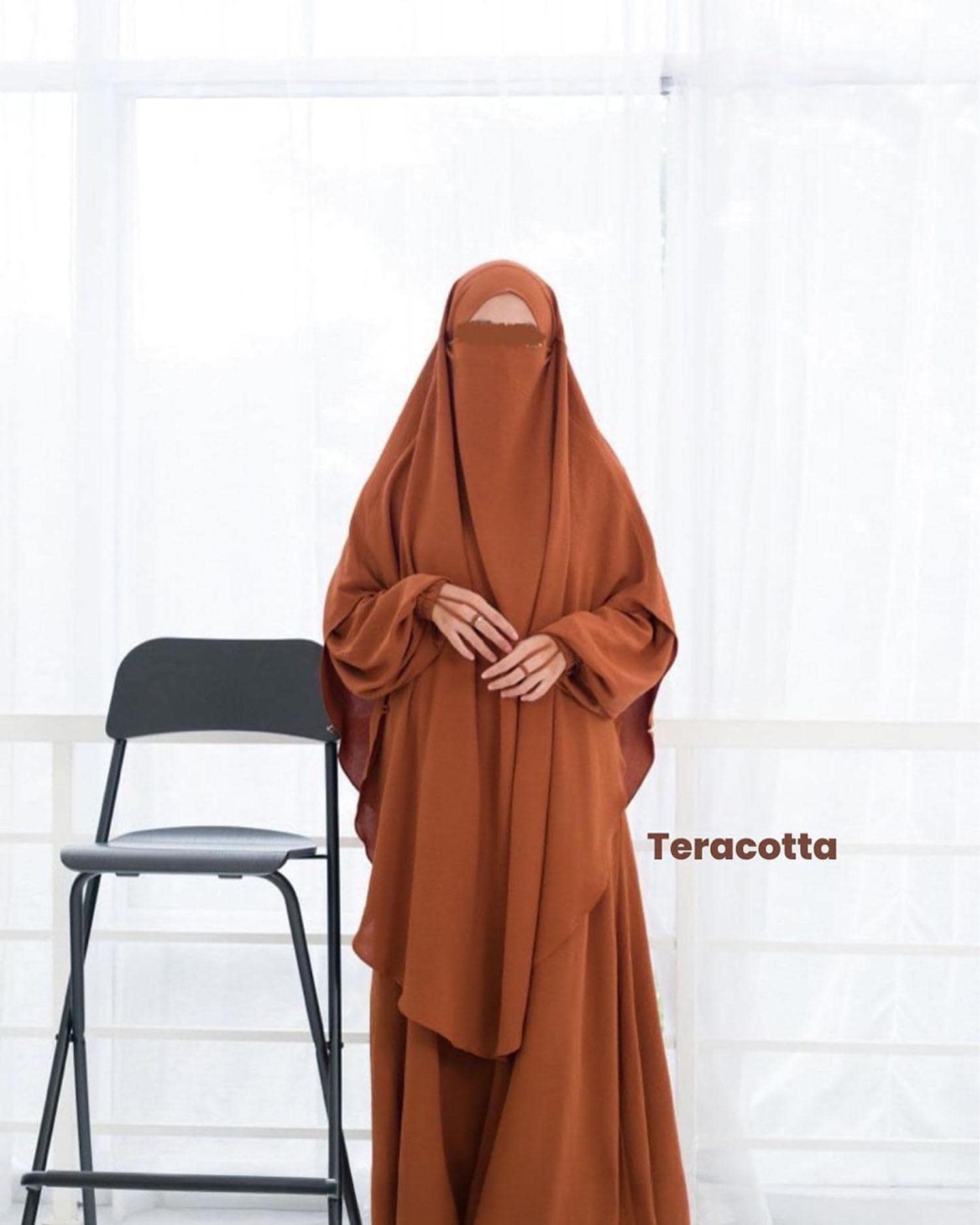 Modest Abaya Khimar Set: Azzura Crinkle Islamic Prayer Dress - image 3