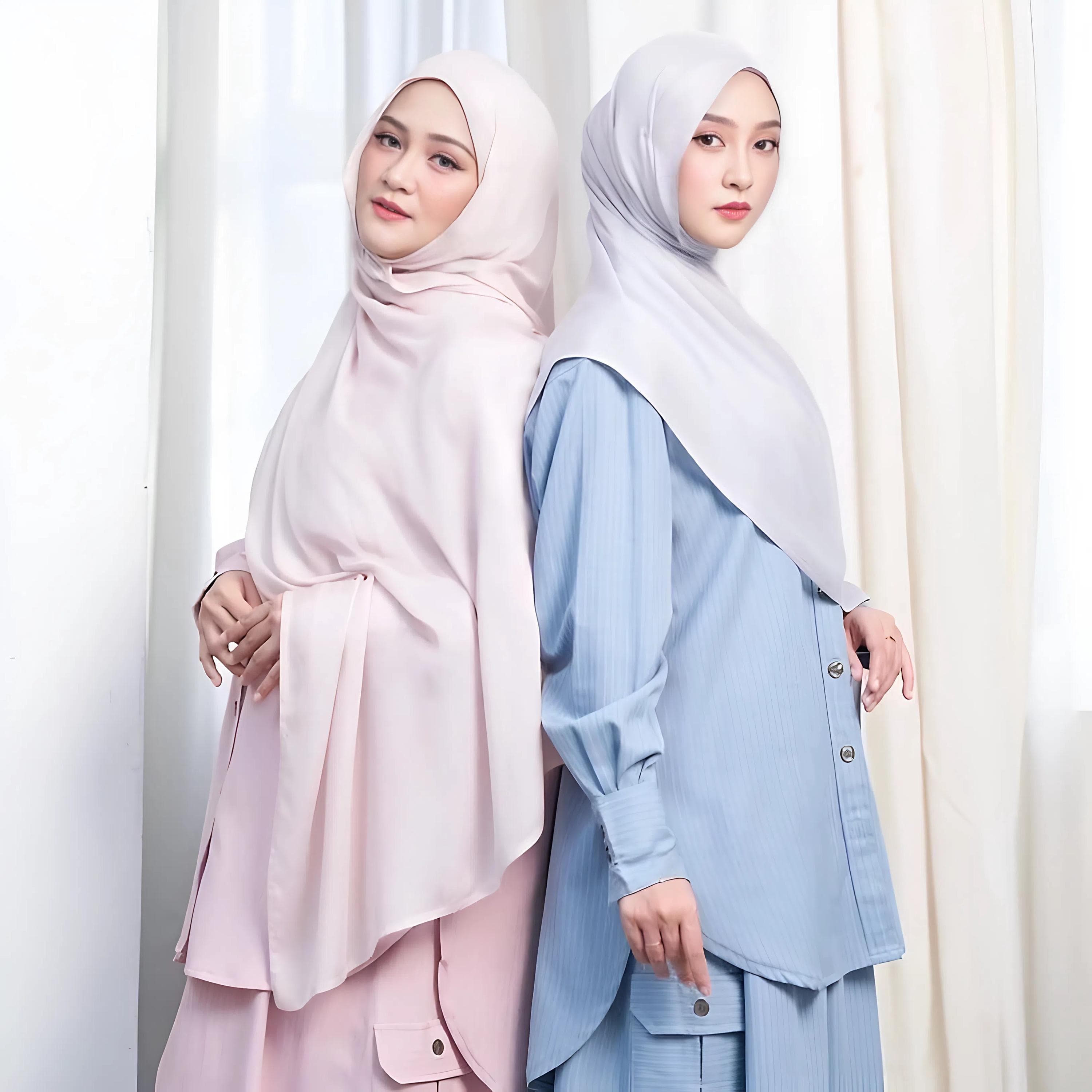 Striped Modest Two-Piece Set in Premium Cotton Semiwool