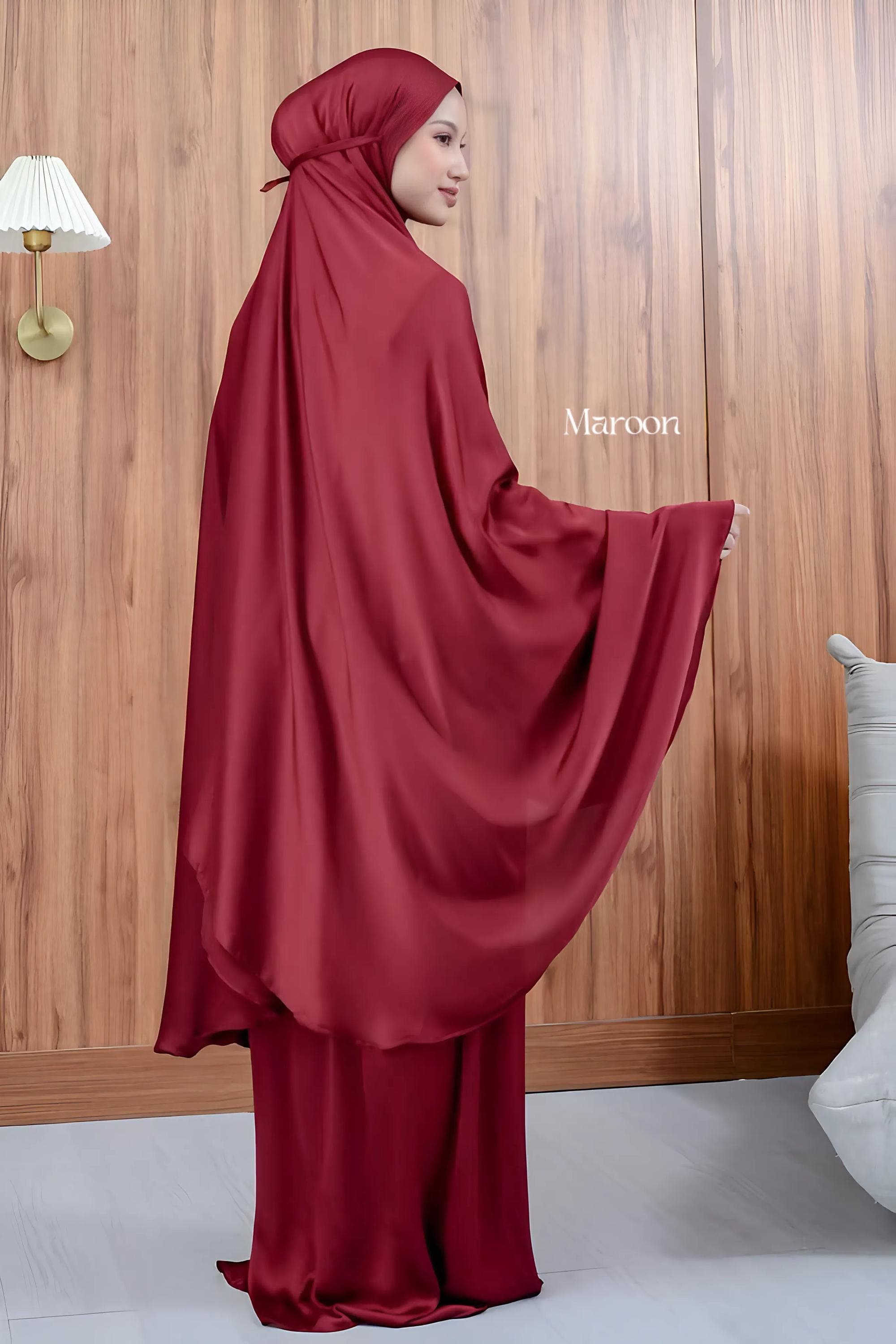 Elegant maroon Semisutra Dot Silk Muslim prayer set with pouch – glossy textured lightweight fabric
