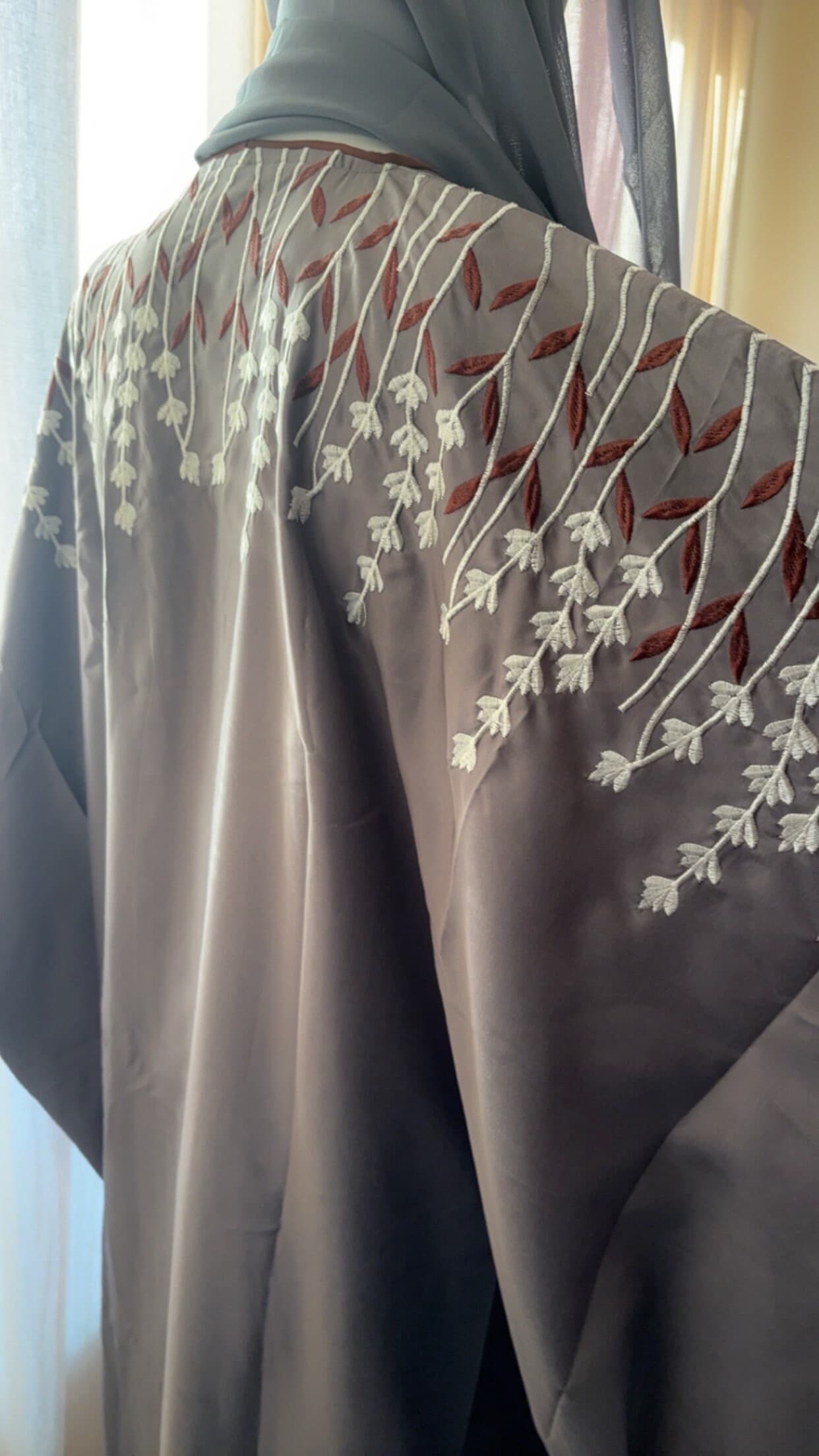 Grey Batwing Abaya with Floral Embroidery, Hijab Included - image 3