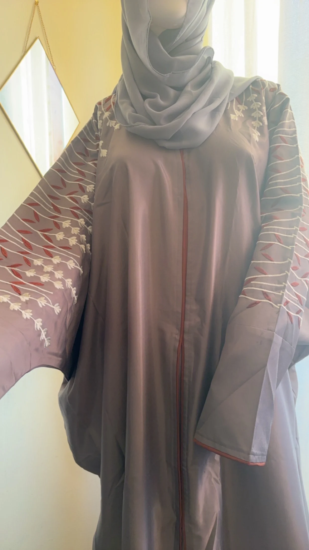 Grey Batwing Abaya with Floral Embroidery, Hijab Included - image 2