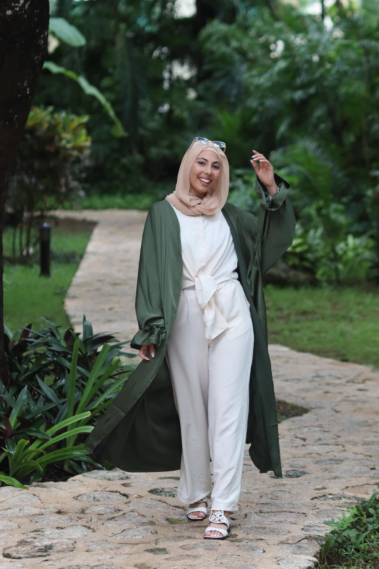 Layla Green Open Abaya