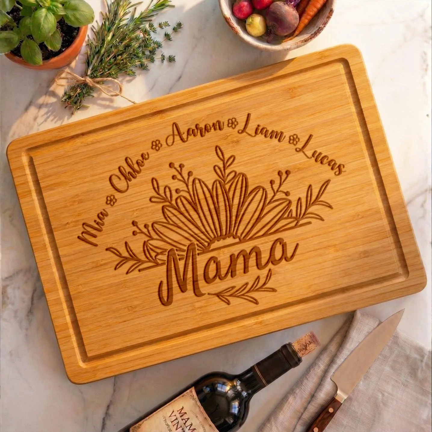 Personalized Floral Mom Bamboo Cutting Board, Custom Engraved Mothers Day Board Gift from Child