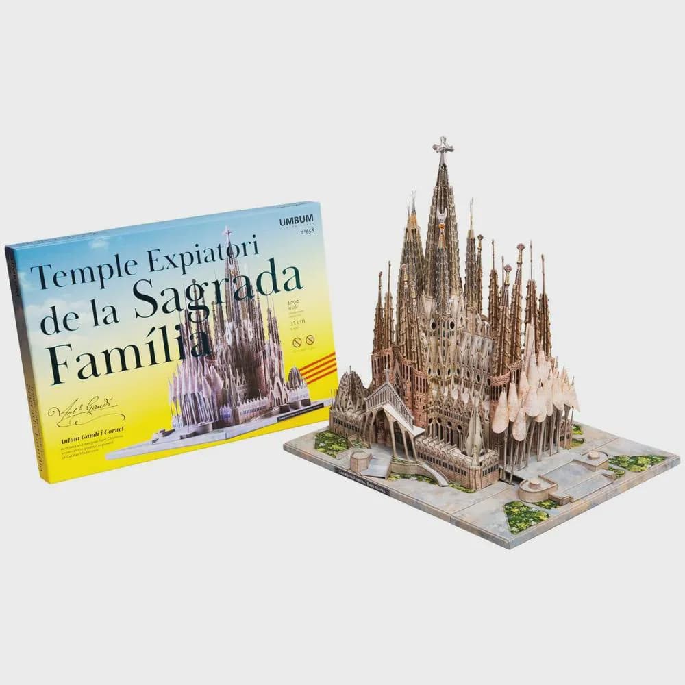 Sagrada Familia Barcelona 3D Cardboard Model Kit – DIY Gaudi Architecture Puzzle, Cathedral Building Set for Adults & Collectors